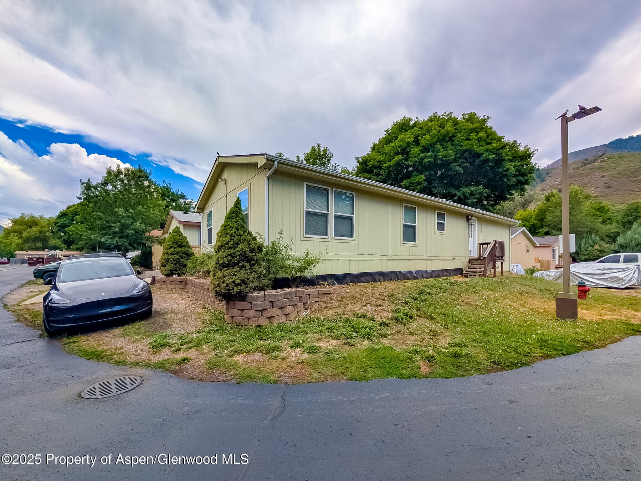 1031 Sprucewood Lane, Glenwood Springs, CO 81601 - Photo 3