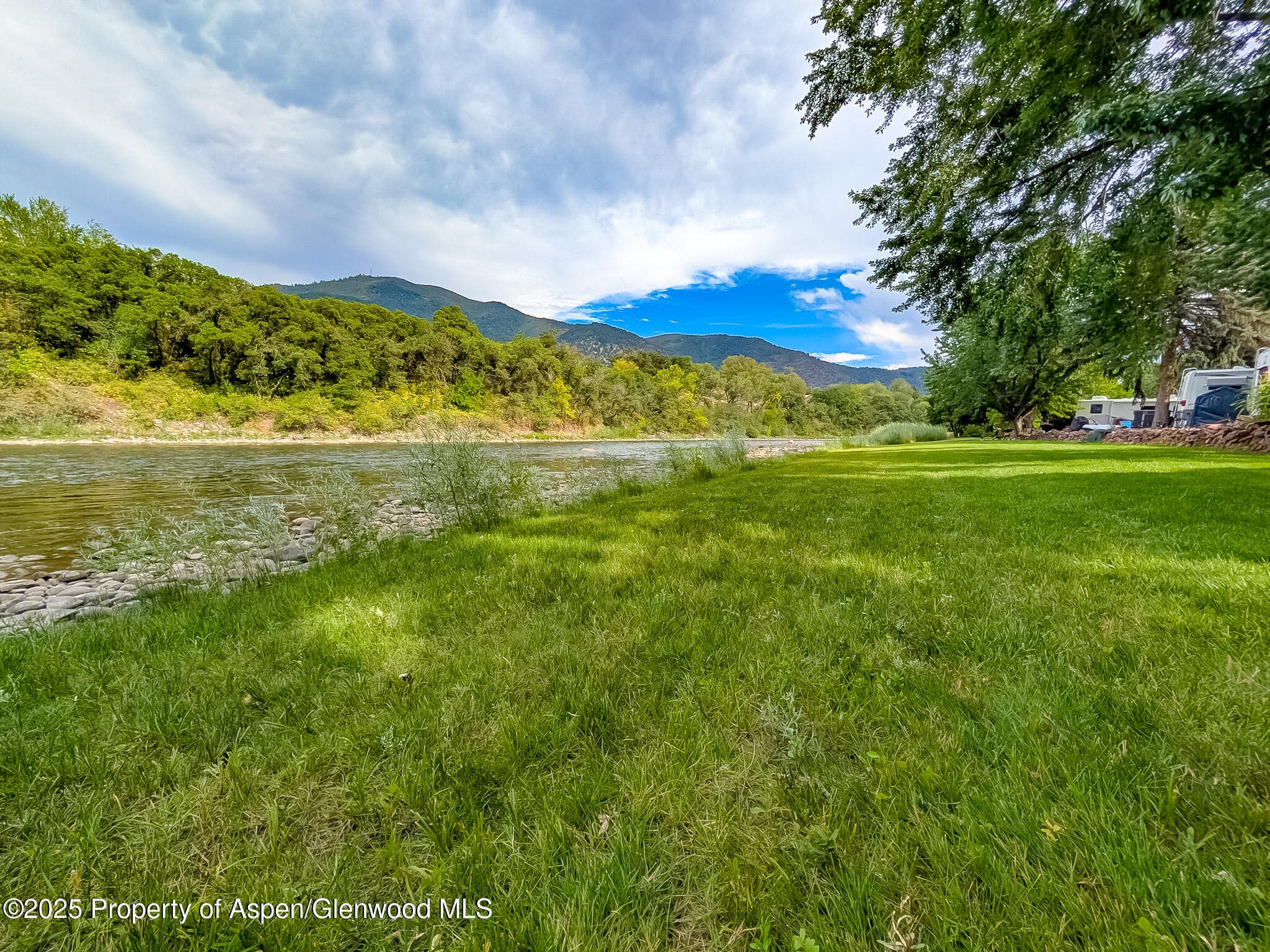 1031 Sprucewood Lane, Glenwood Springs, CO 81601 - Photo 2