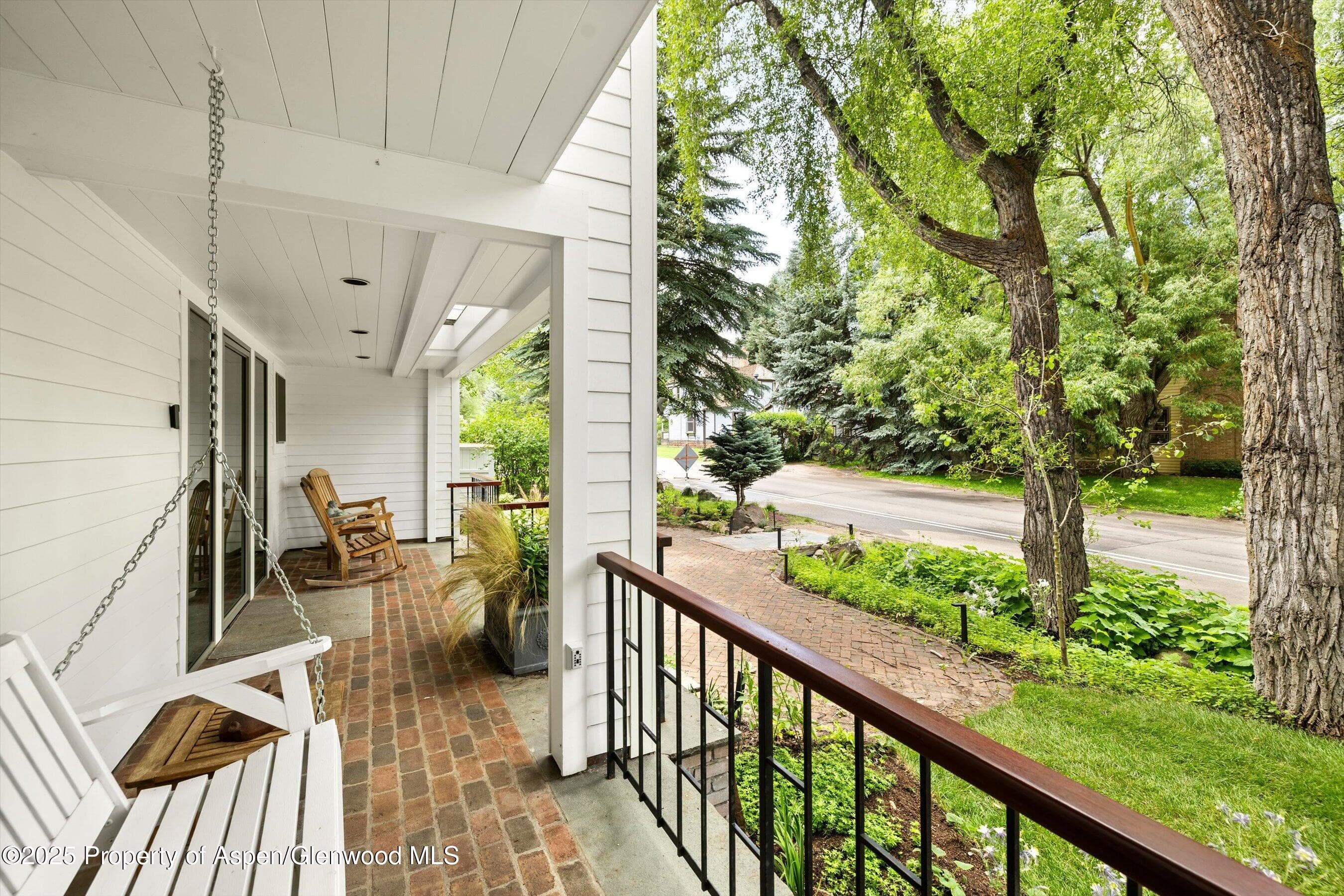 437 W Smuggler Street, Aspen, CO 81611 - Photo 30
