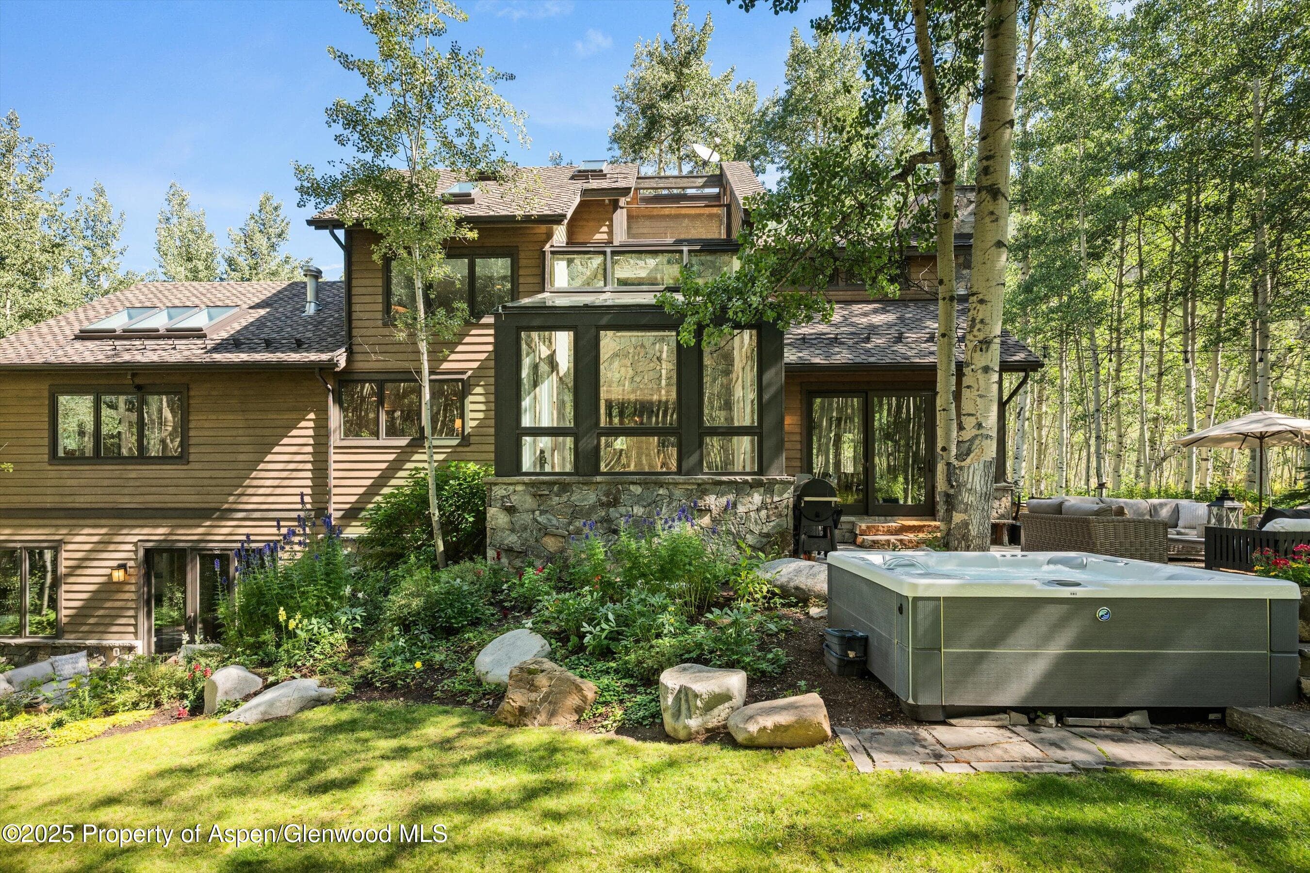 9555 Castle Creek Road, Aspen, CO 81611 - Photo 4