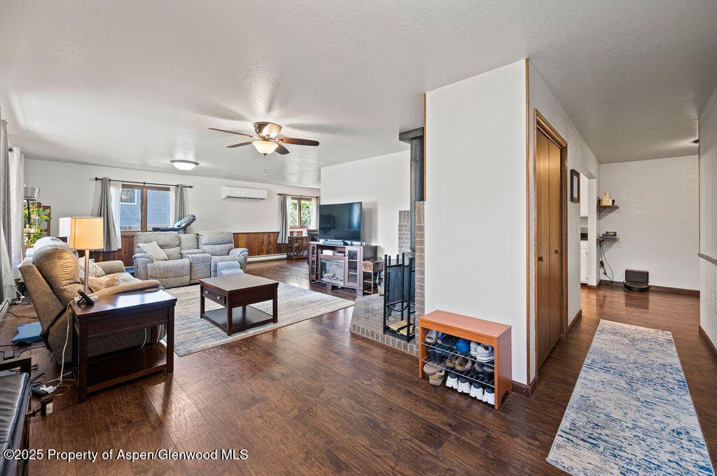 1458 E 12th St Street, Rifle, CO 81650 - Photo 10