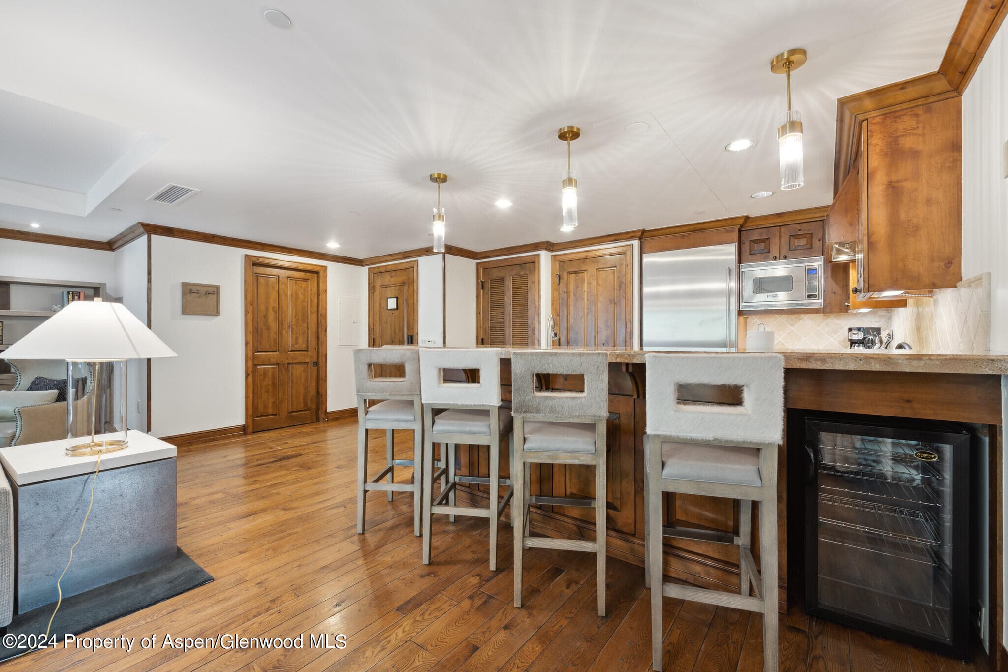 415 E Dean St, Unit 17, Weeks 5&6 Street, Aspen, CO 81611 - Photo 9