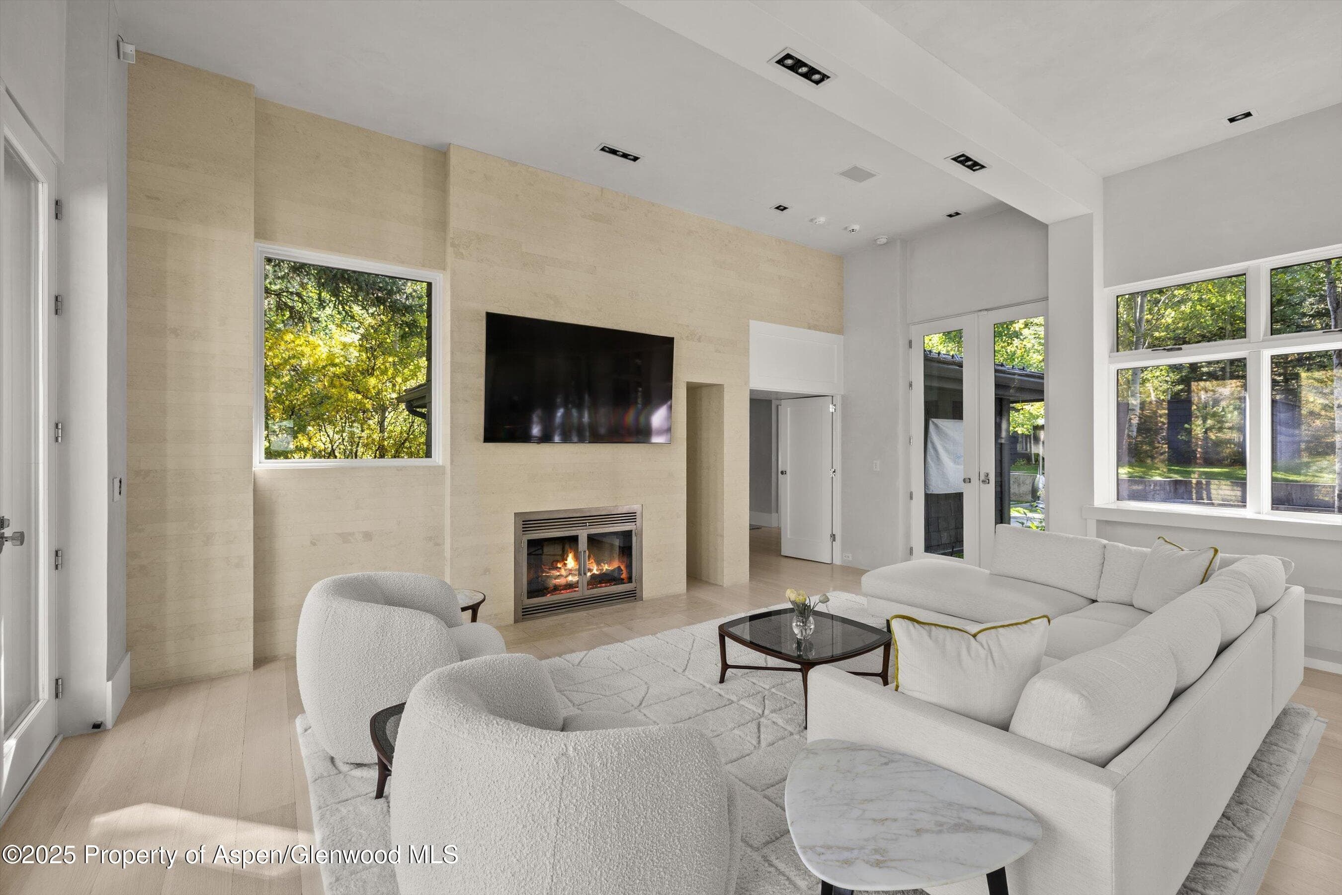1220 Red Butte Drive, Aspen, CO 81611 - Photo 9