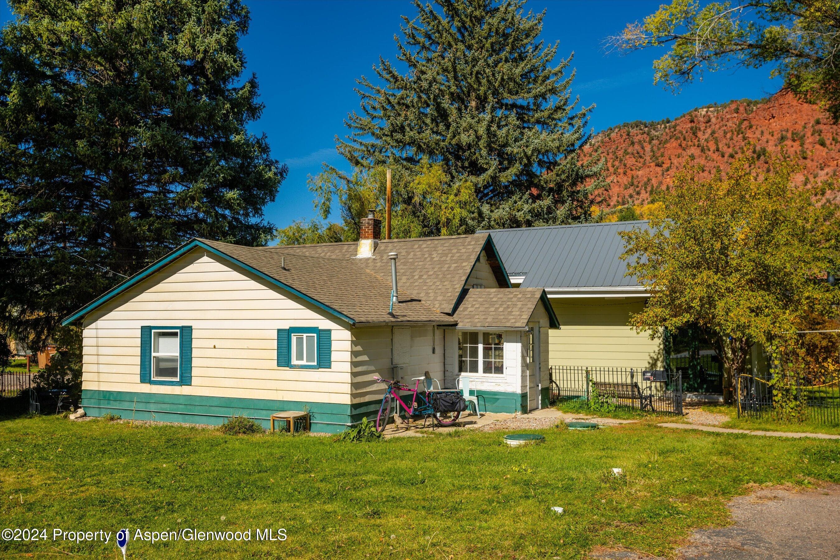 1188 CR 106, Carbondale, CO 81623 - Photo 2