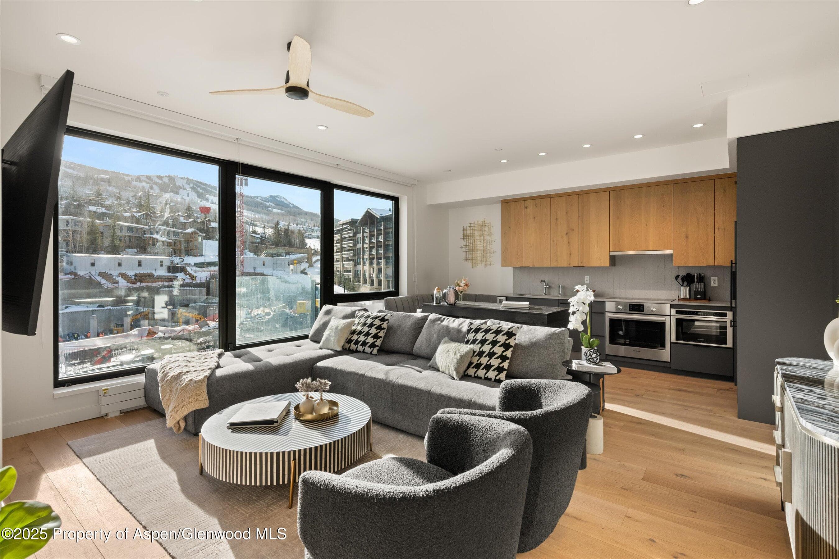 119 Wood Road 305, Snowmass Village, CO 81615 - Photo 4