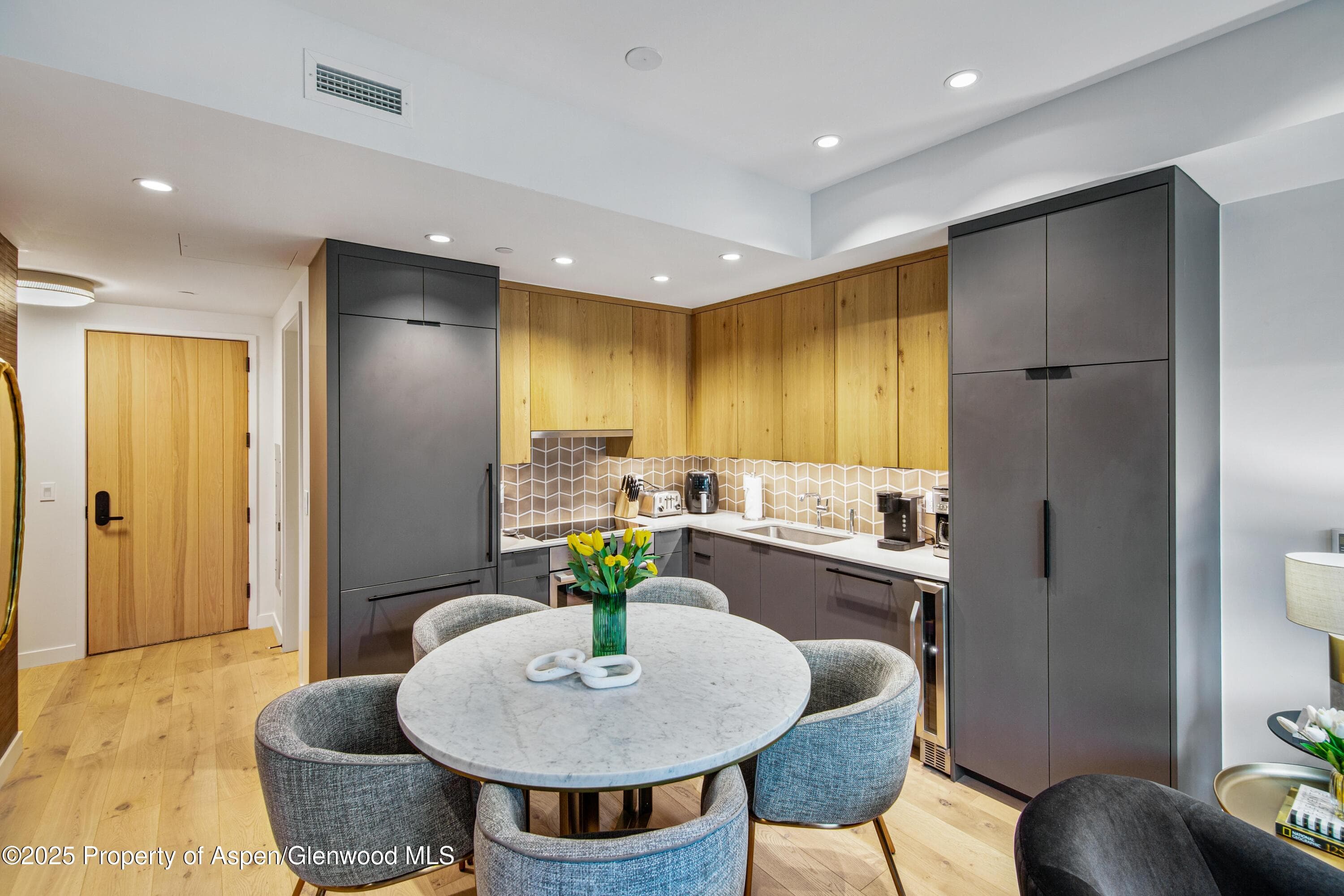 119 Wood Road 207, Snowmass Village, CO 81615 - Photo 4