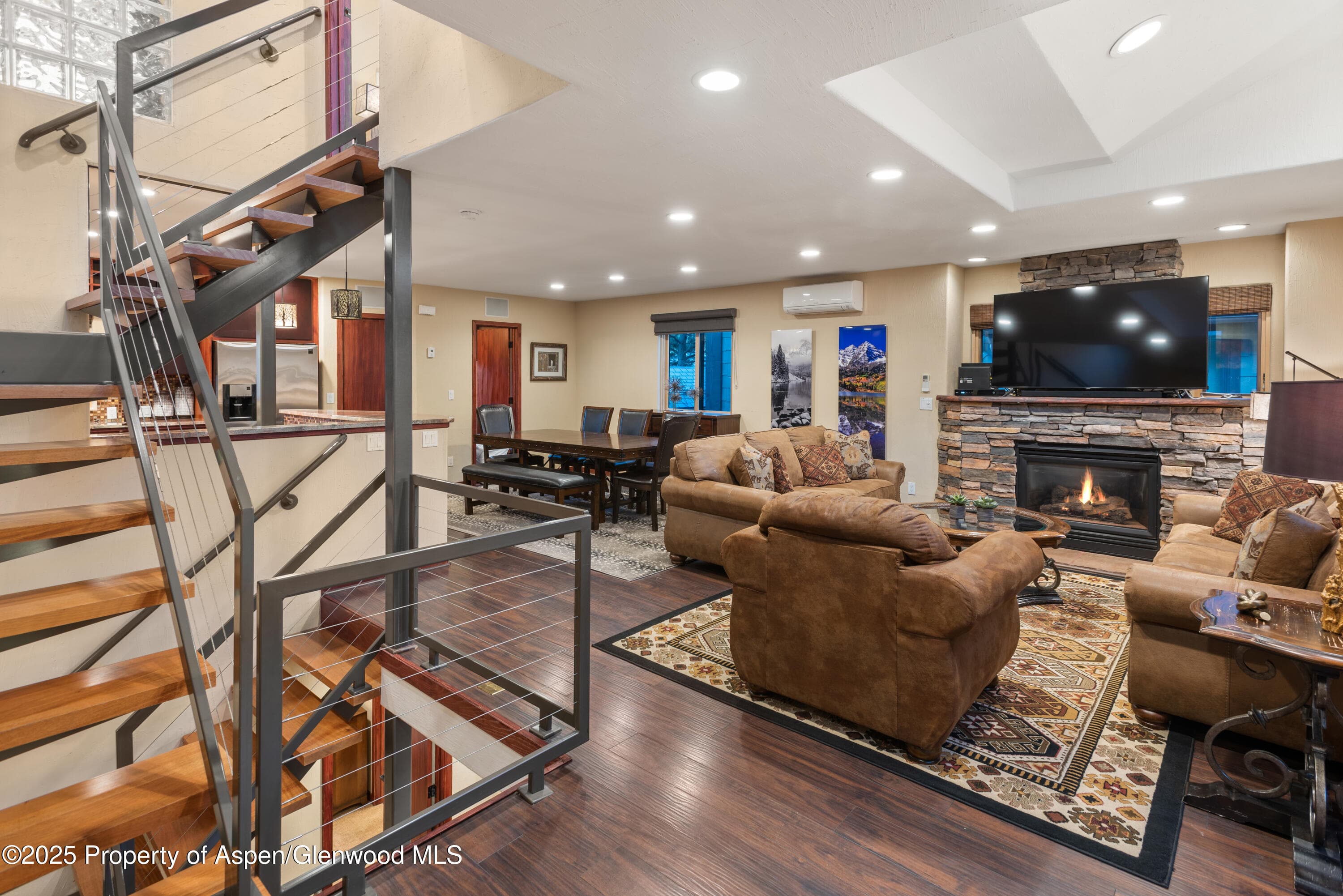 650 S Monarch Street Unit 4, Aspen, CO 81611 - Photo 2