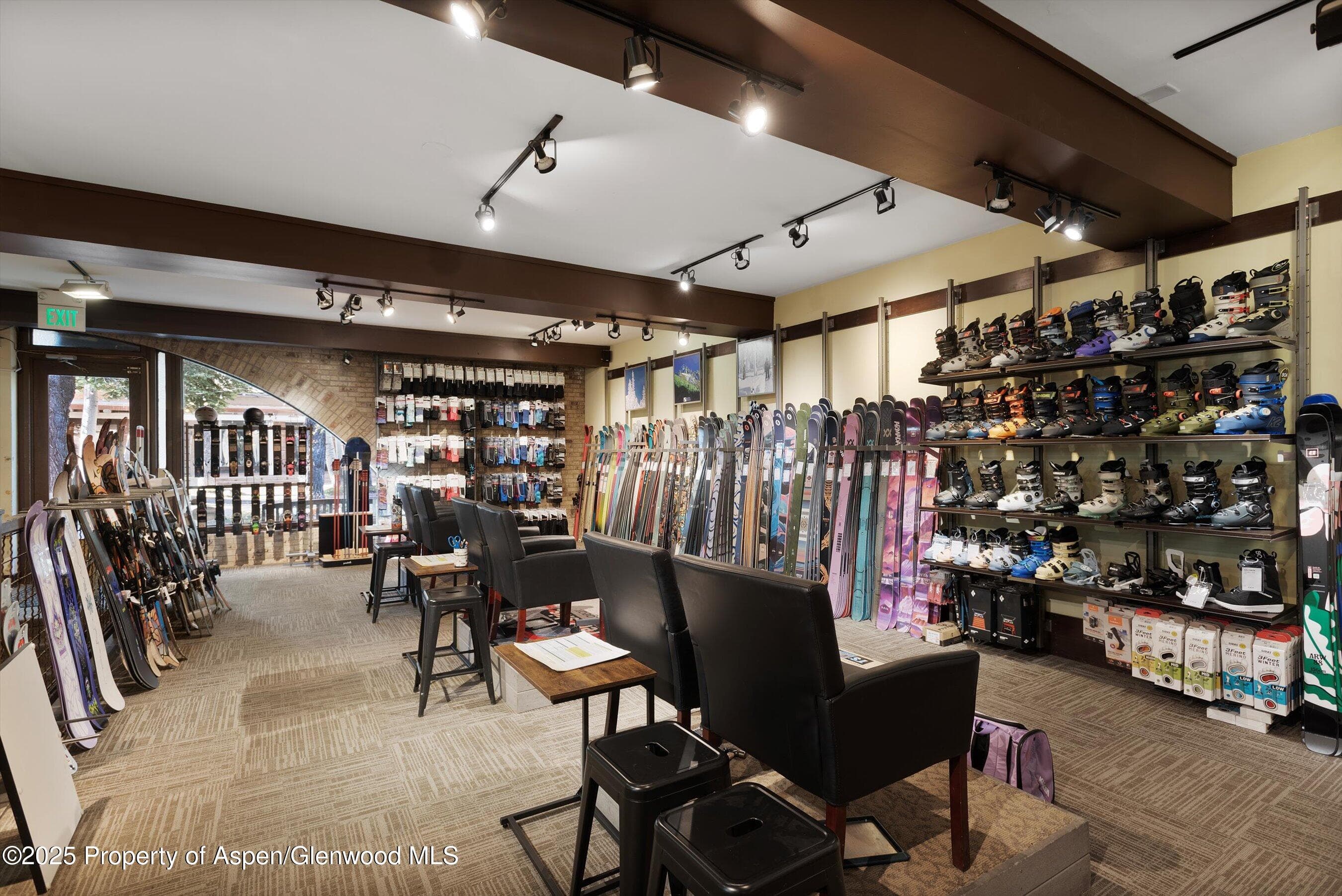 408 E Cooper Avenue, Aspen, CO 81611 - Photo 22