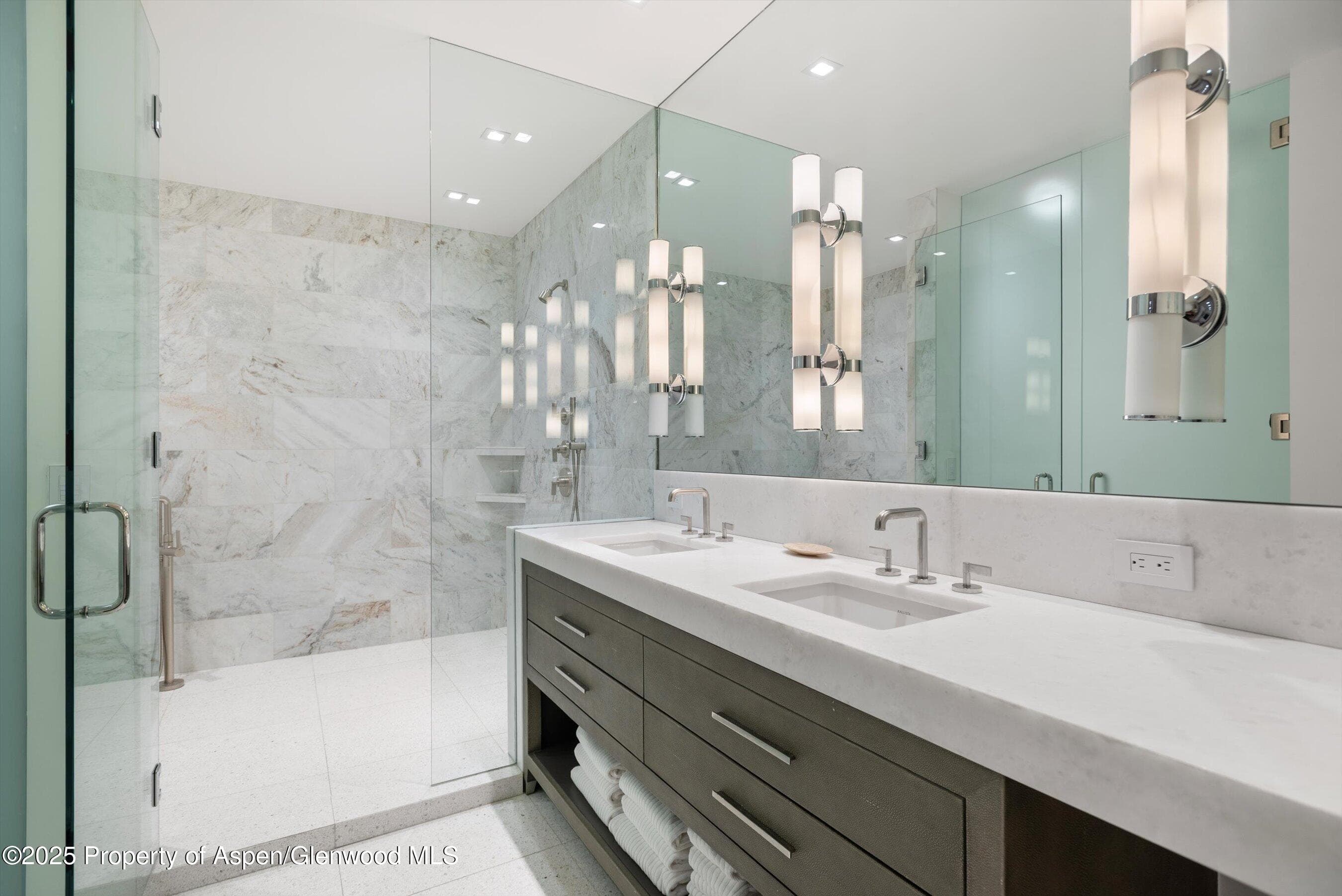 219 N Monarch Street, Aspen, CO 81611 - Photo 28