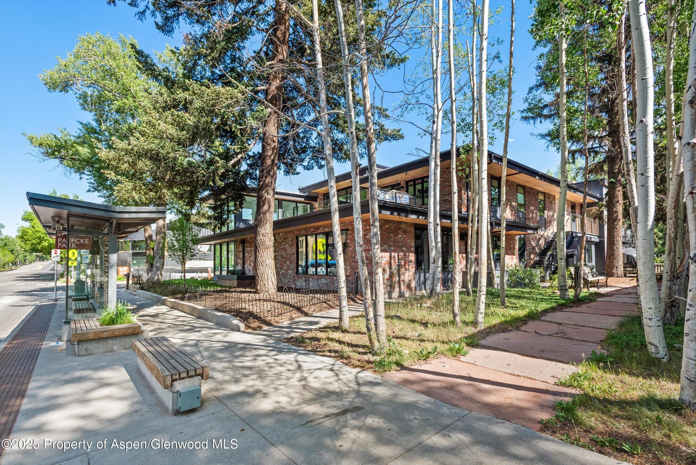 100 E Main Street 1, Aspen, CO 81611 - Photo 25