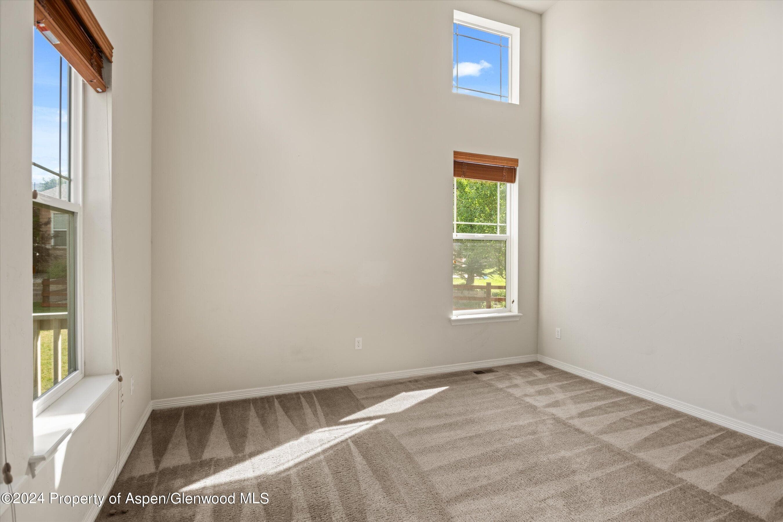 27 Mount Harvard Court, New Castle, CO 81647 - Photo 16
