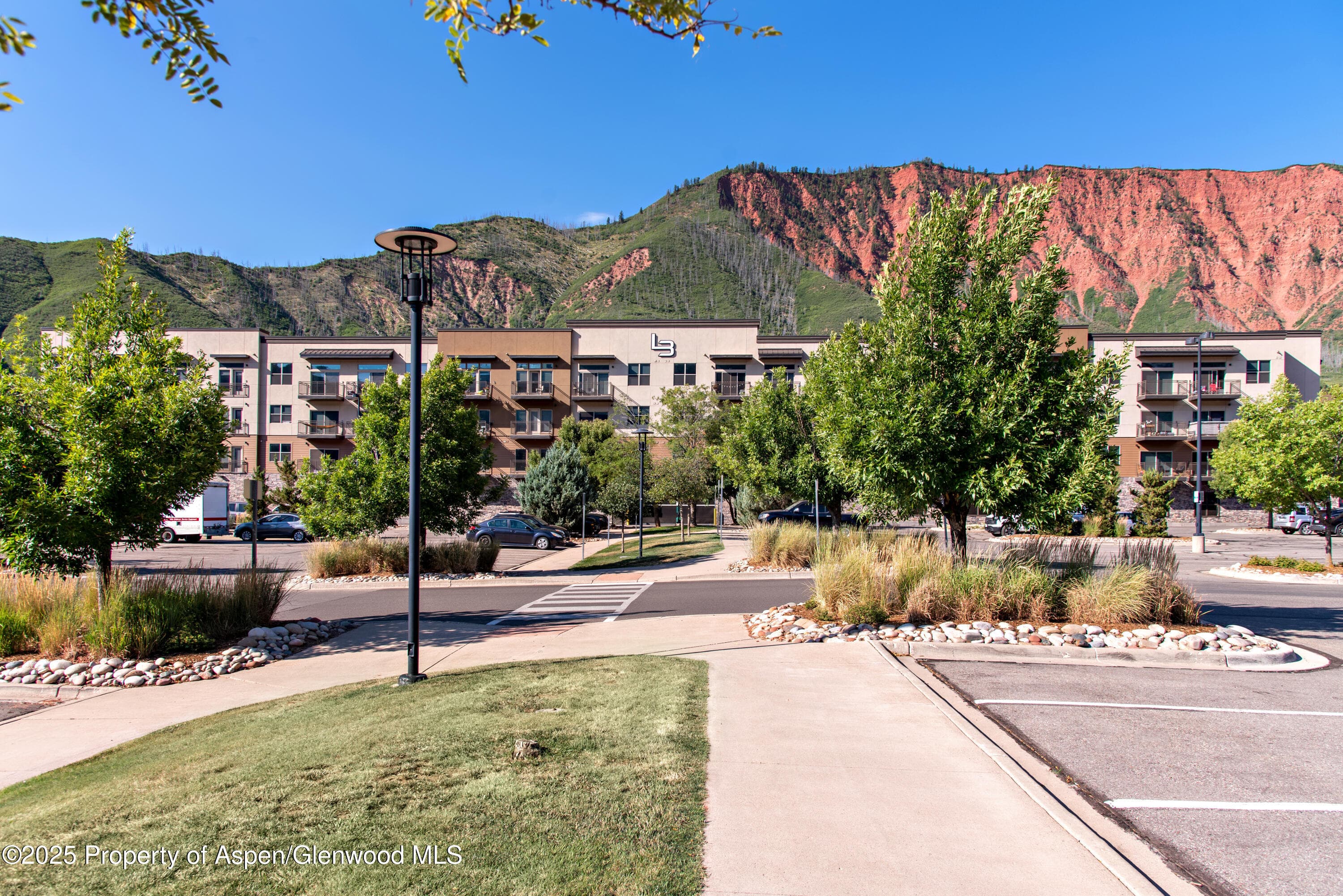 253 Wulfsohn Road 110, Glenwood Springs, CO 81601 - Photo 8