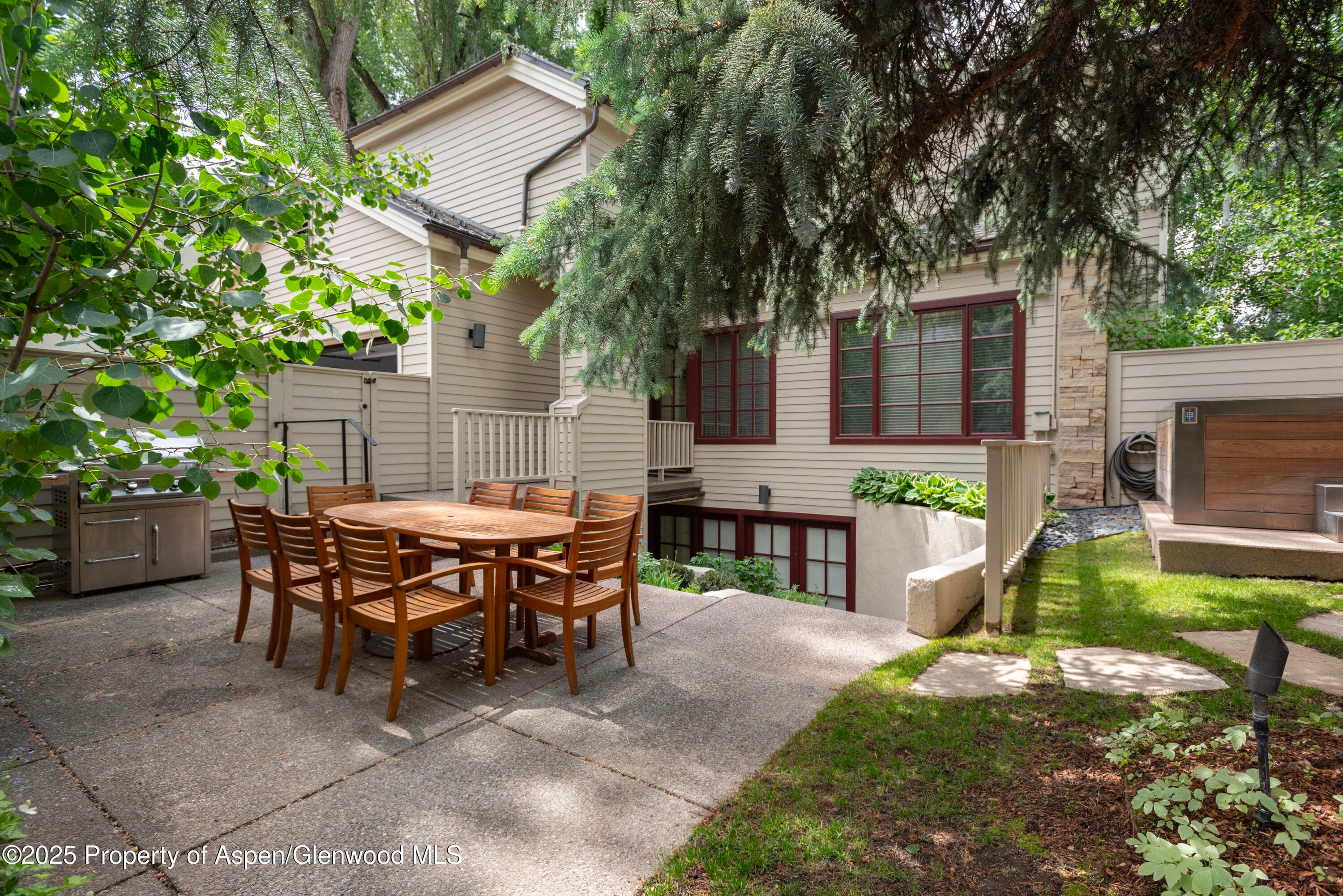 504 N 8th Street, Aspen, CO 81611 - Photo 33