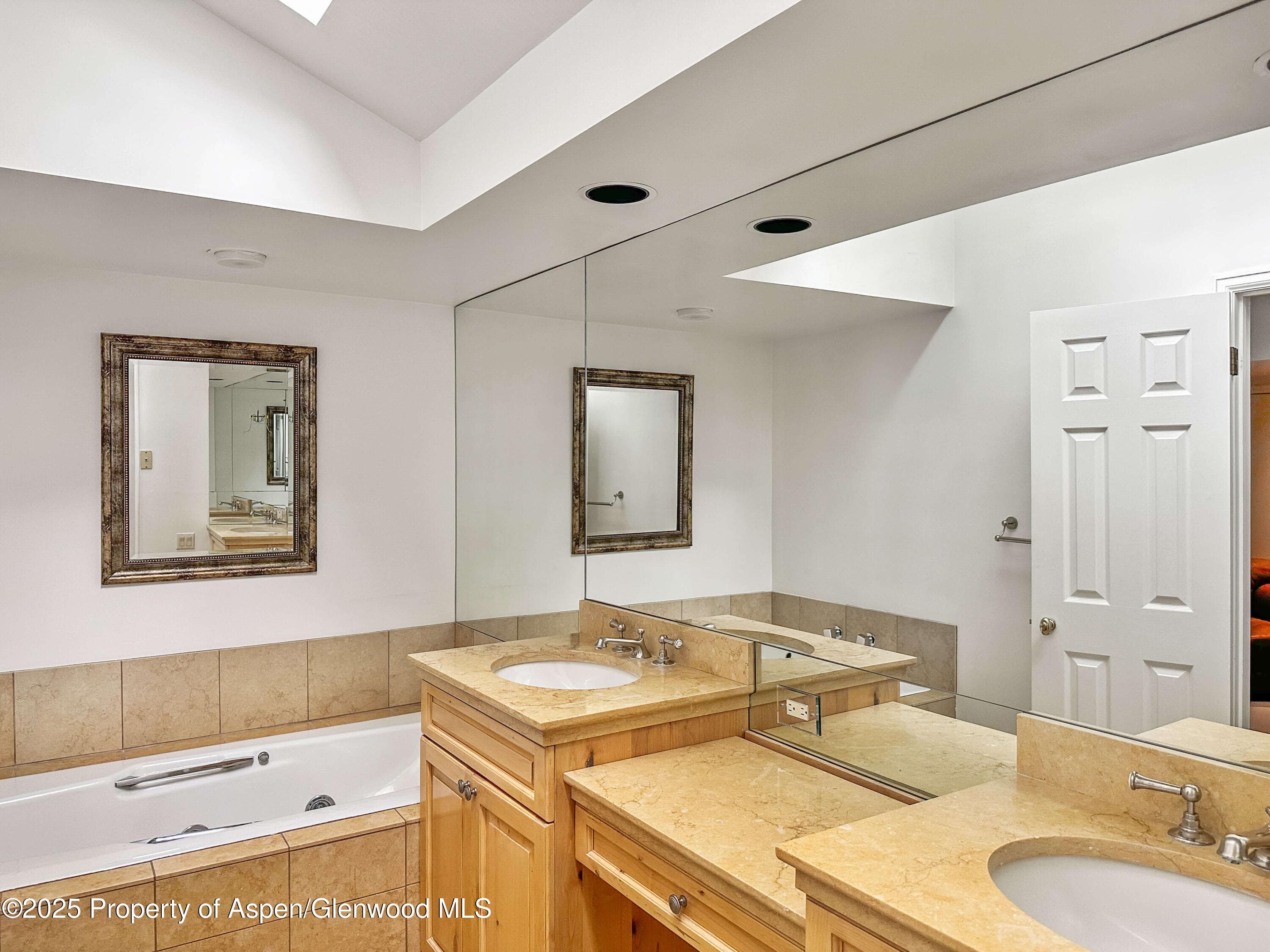1425 Red Butte Drive, Aspen, CO 81611 - Photo 23