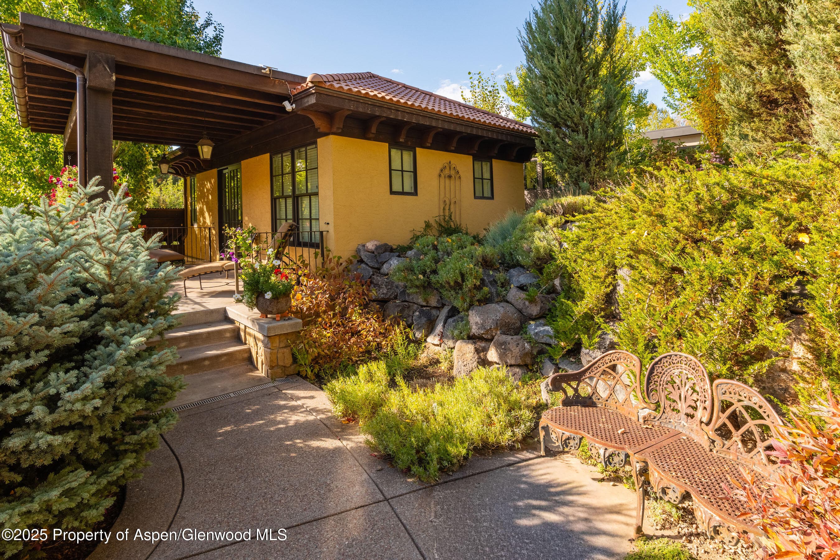 128 W Hillside Drive, Basalt, CO 81621 - Photo 6