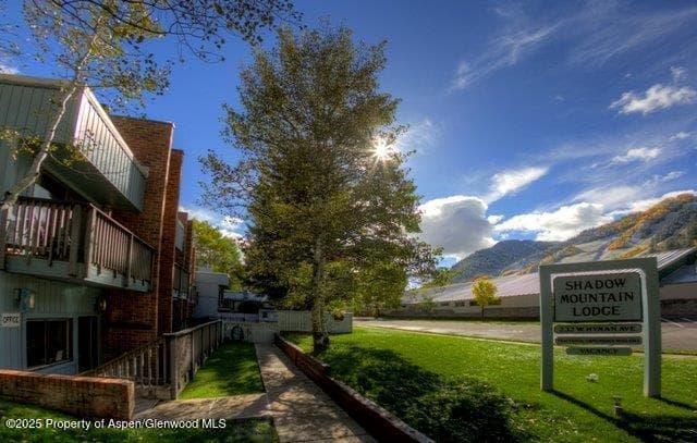 232 W Hyman Avenue #4 (wks 10,20) and #8 (wk 43), Aspen, CO 81611 - Photo 1