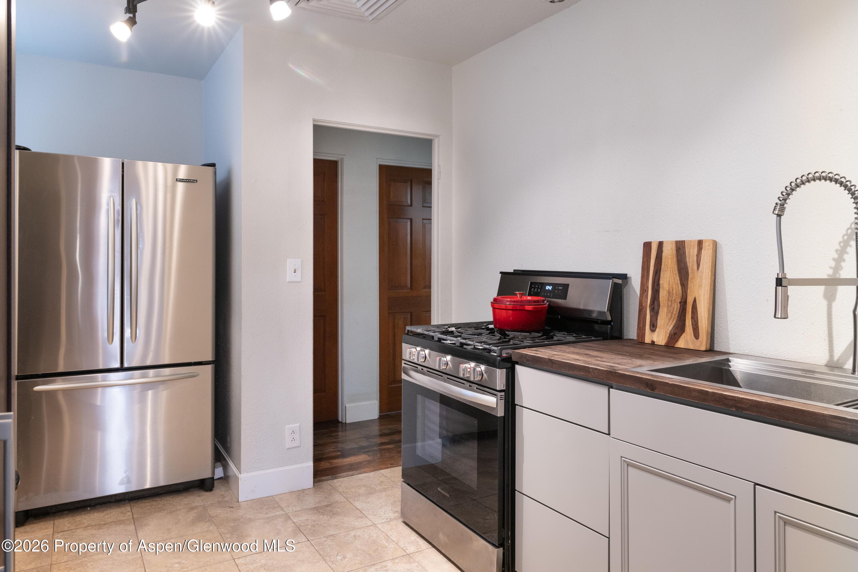 220 East Avenue, Rifle, CO 81650 - Photo 12