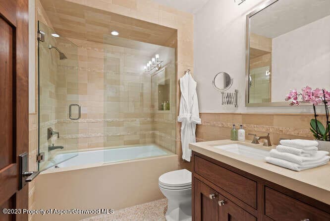 719 E Hopkins Avenue 202, Aspen, CO 81611 - Photo 27