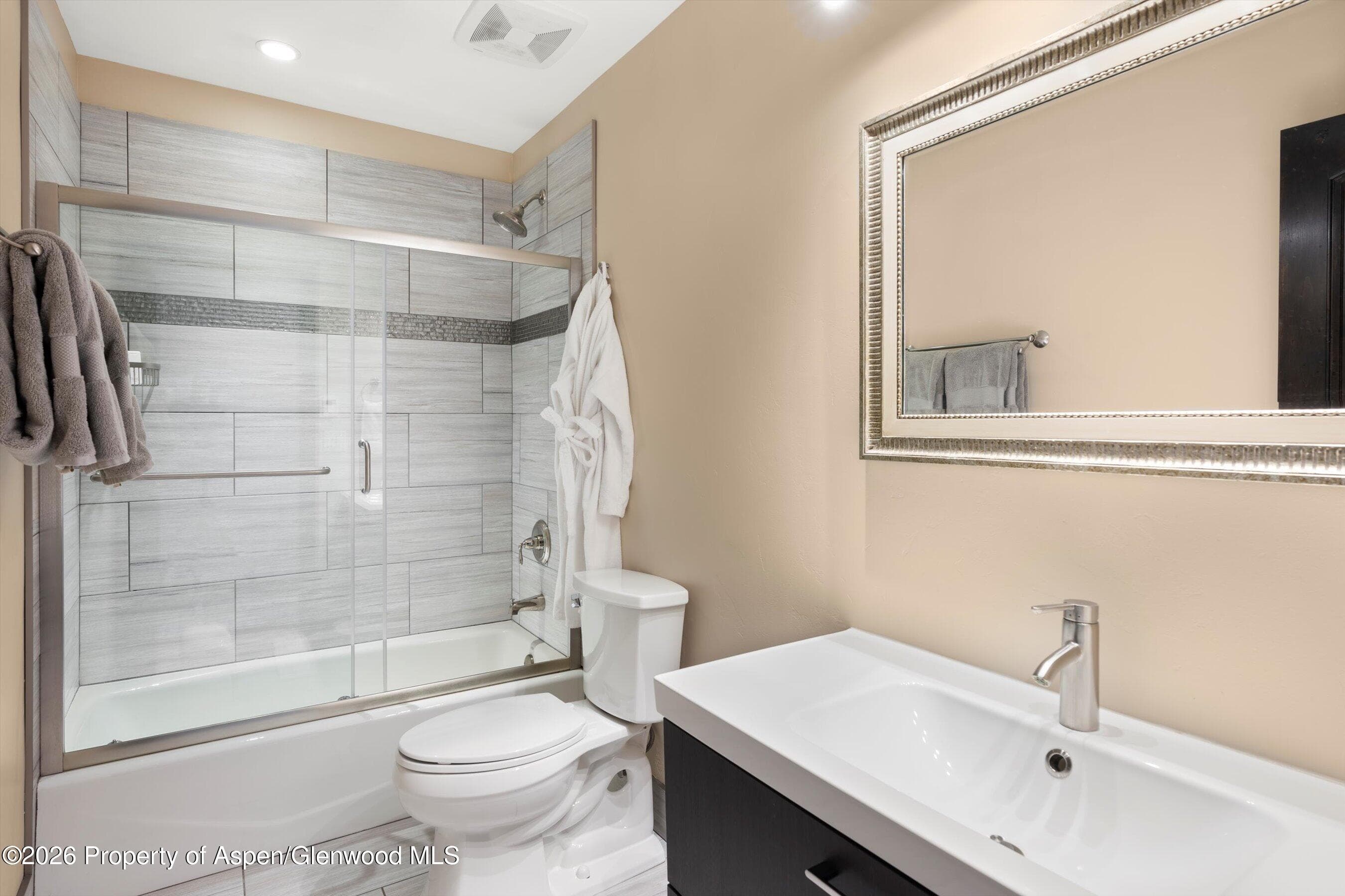 34 Lower Woodbridge Road 190, Snowmass Village, CO 81615 - Photo 16