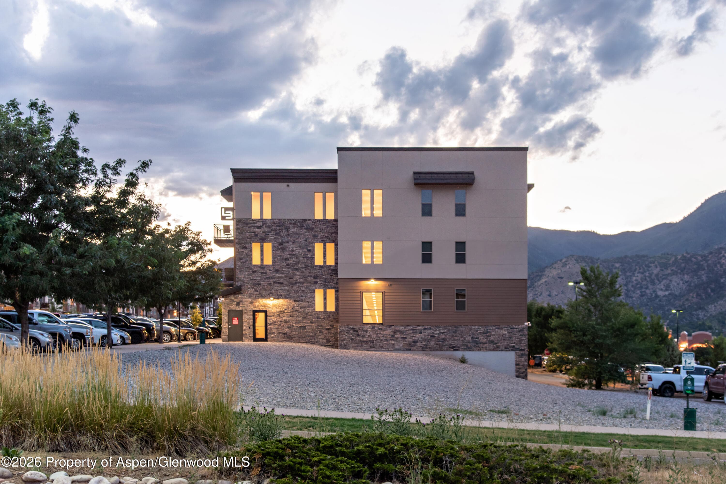 253 Wulfsohn Road 319, Glenwood Springs, CO 81601 - Photo 36