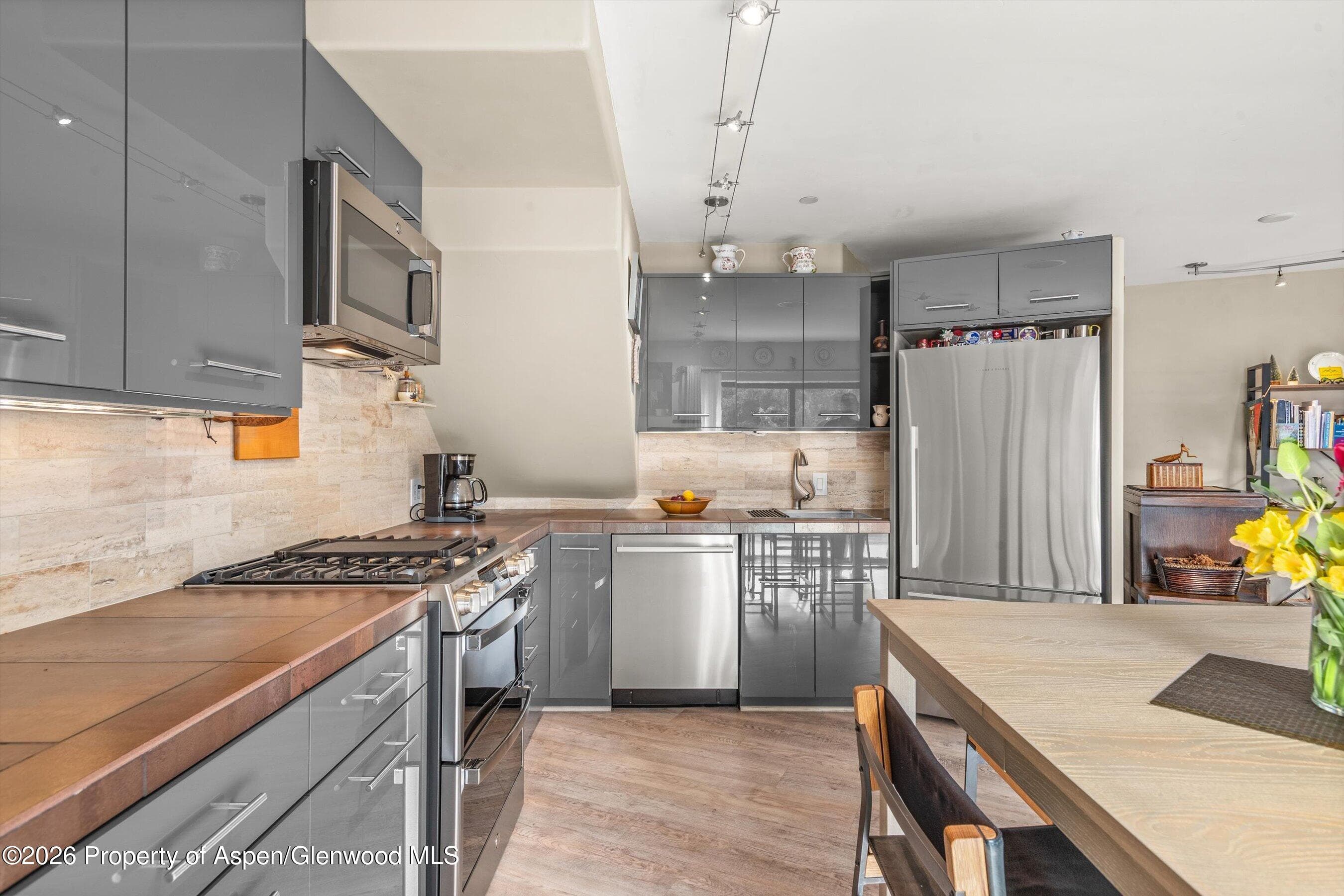 100 Midland Avenue 104, Basalt, CO 81621 - Photo 7