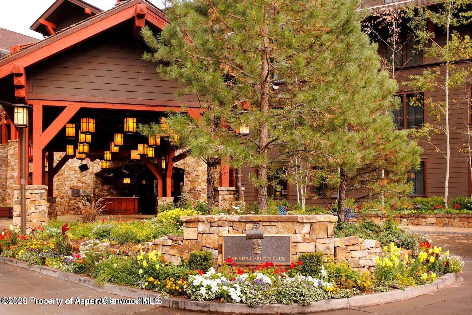 75 Prospector Road 2304 Fw 1,9,10 Fl, Aspen, CO 81611 - Photo 15