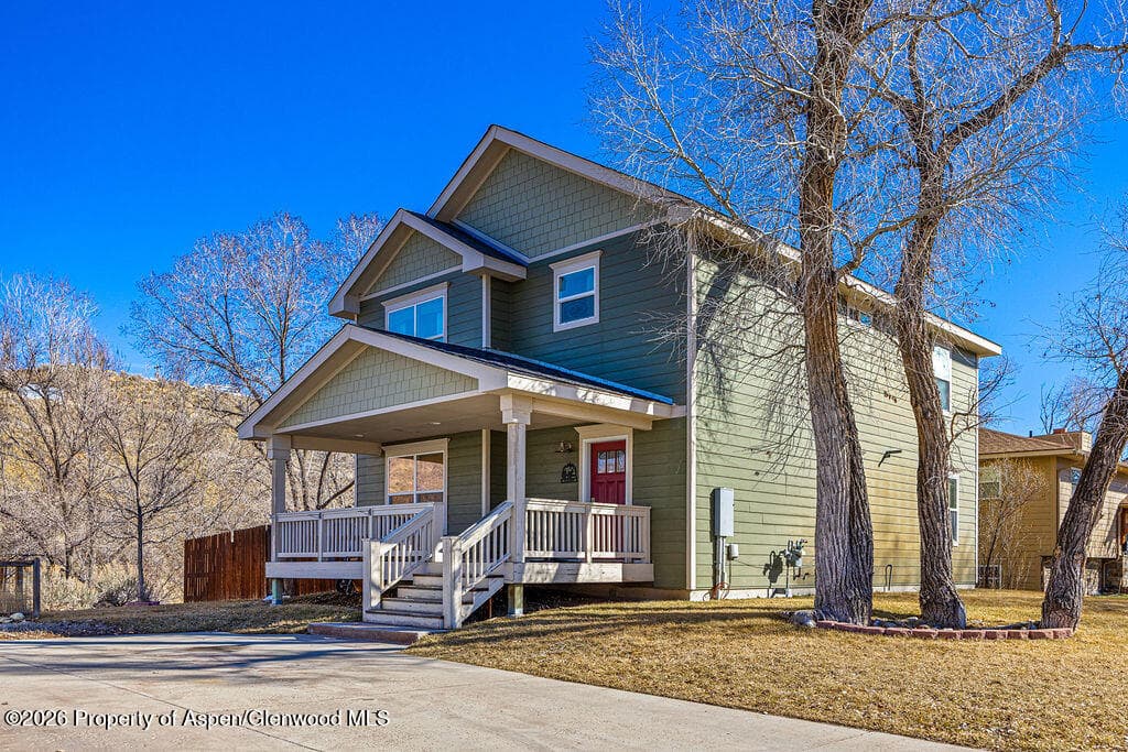 869 Washington Street, Craig, CO 81625 - Photo 1