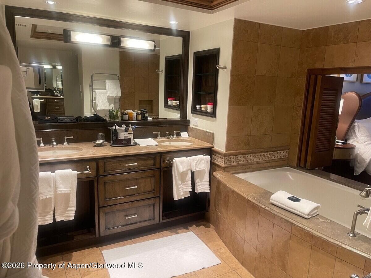 315 E Dean Street, Aspen, CO 81611 - Photo 10