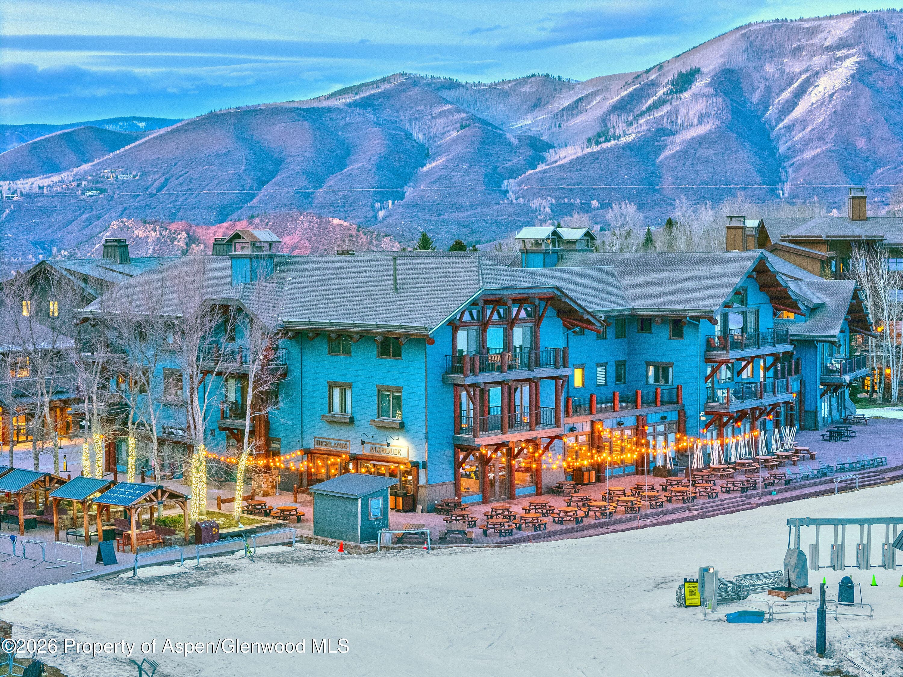 133 Prospector Road 4301-7, Aspen, CO 81611 - Photo 4