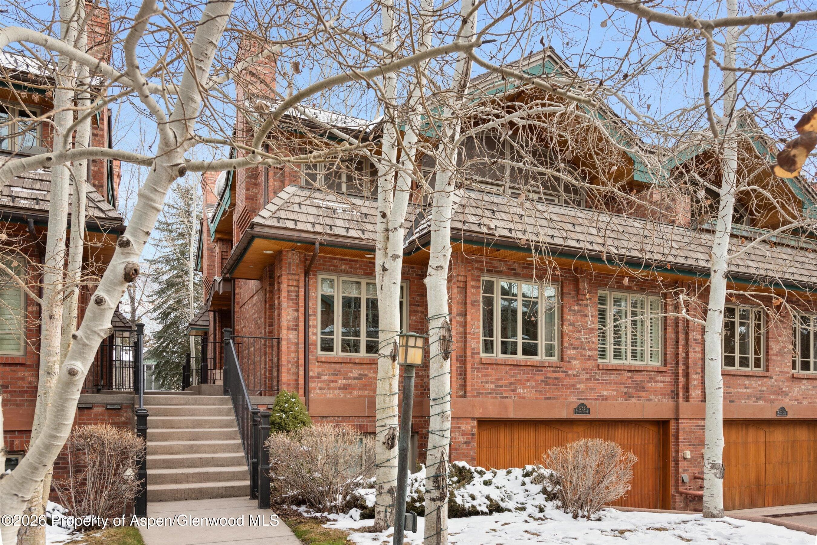 825 E Cooper Avenue, Aspen, CO 81611 - Photo 2