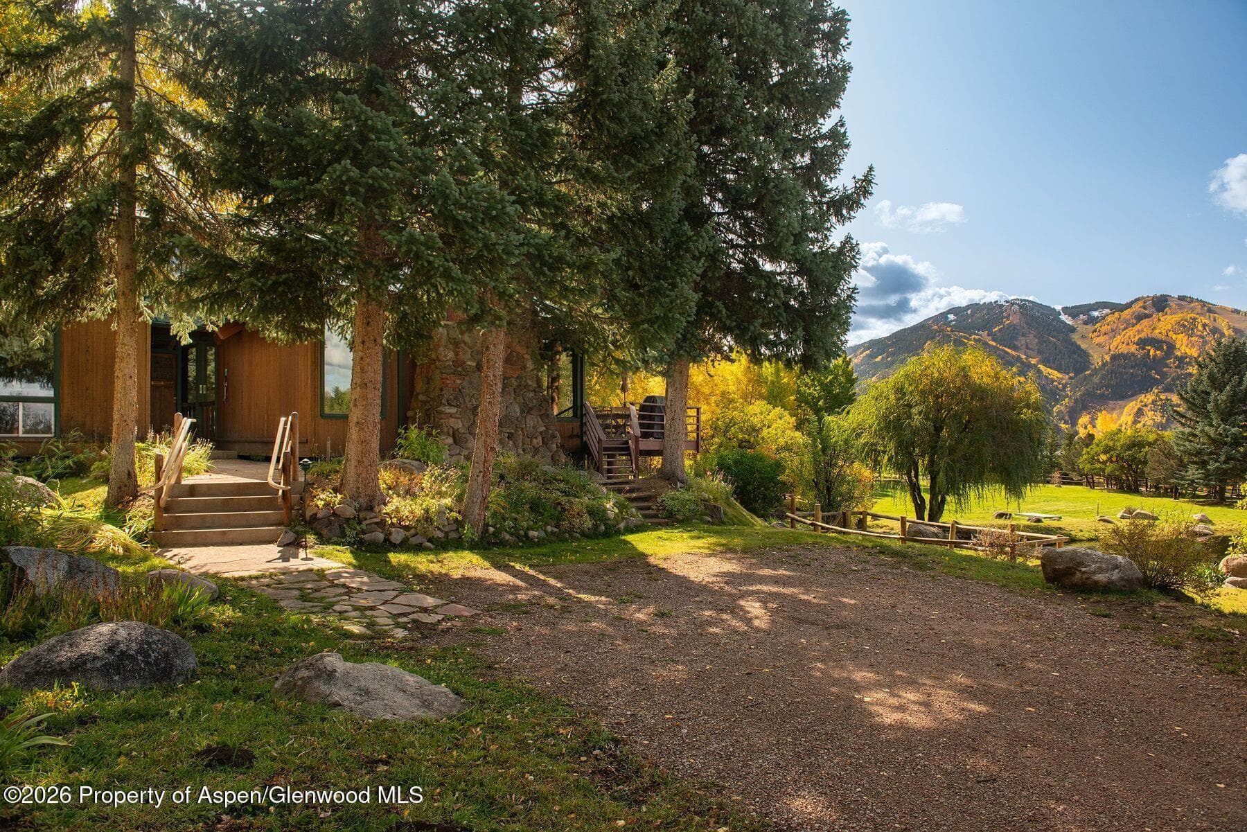 209 E Reds Road, Aspen, CO 81611 - Photo 2