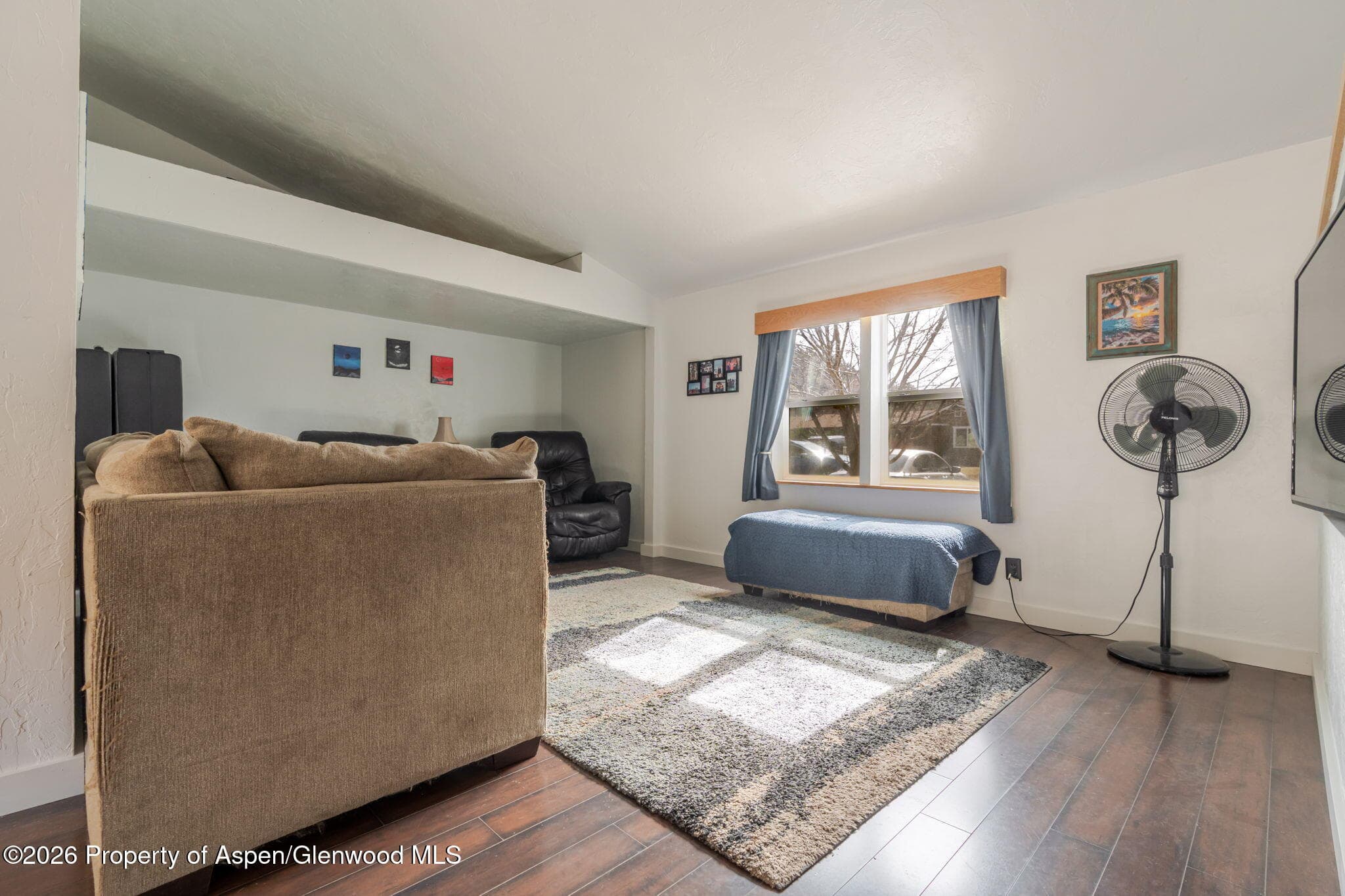 402 Apple Drive, New Castle, CO 81647 - Photo 5