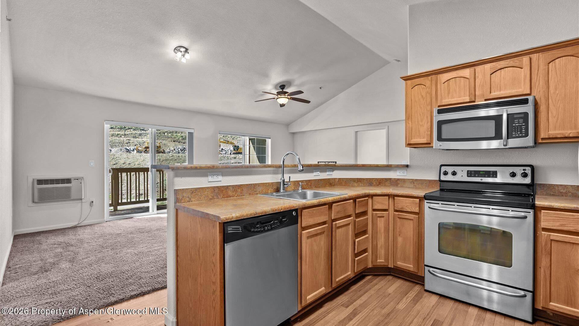 488 River View Drive 407, New Castle, CO 81647 - Photo 11