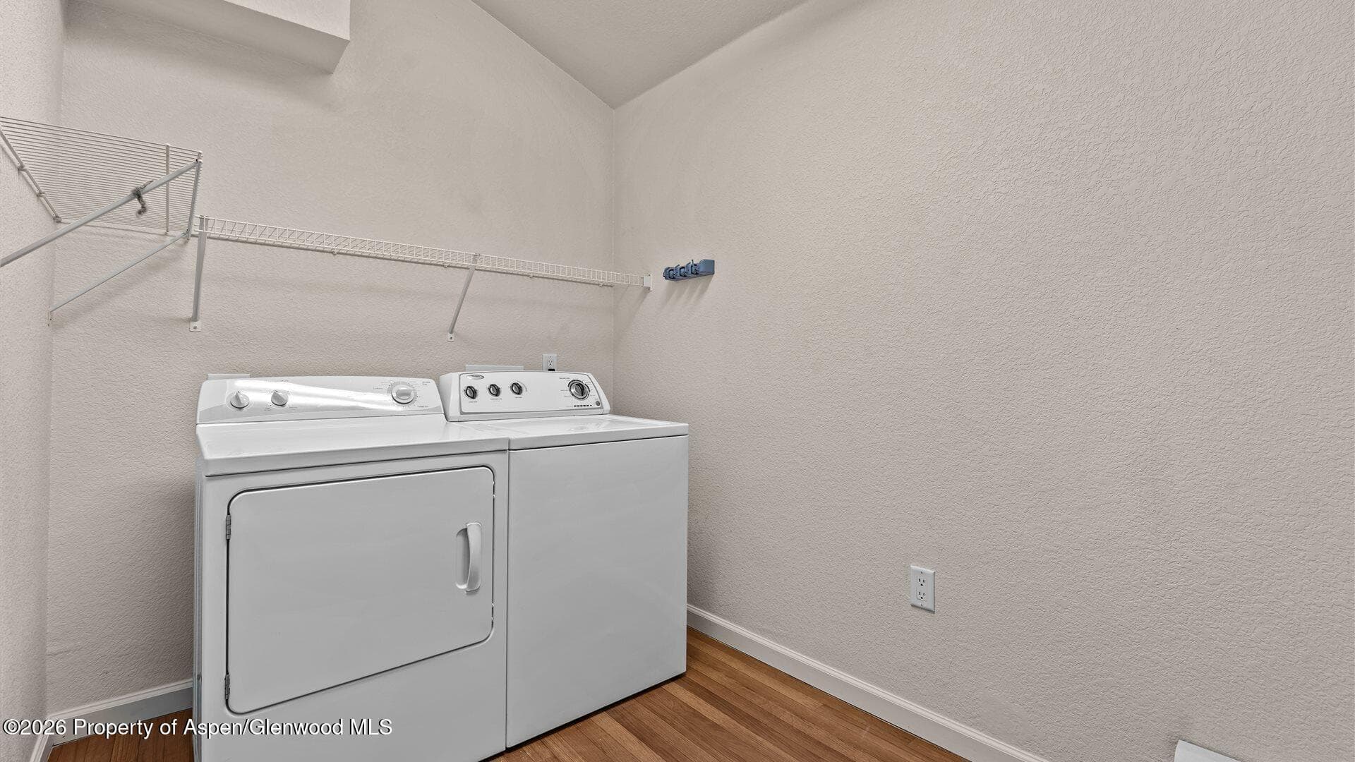 488 River View Drive 407, New Castle, CO 81647 - Photo 25