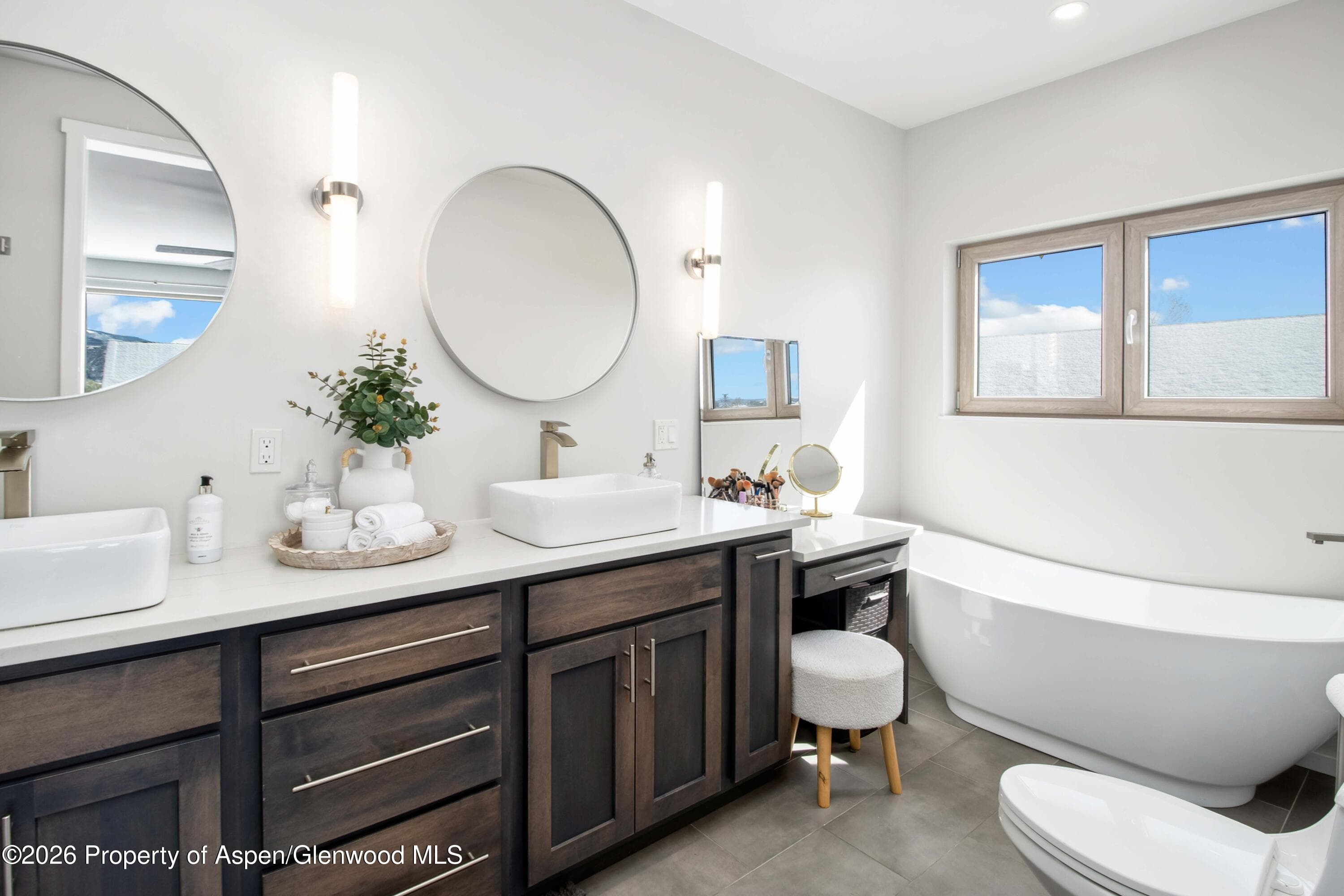 1004 E 17th Street, Rifle, CO 81650 - Photo 9