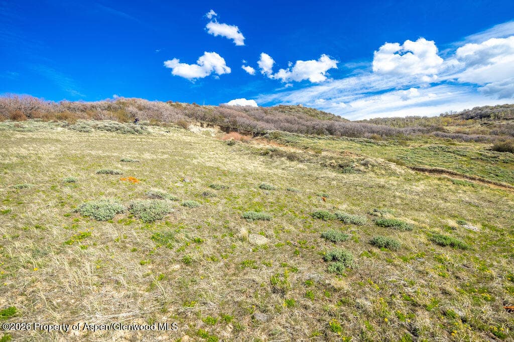 1561 Eagle Loop Lot 753, Craig, CO 81625 - Photo 2