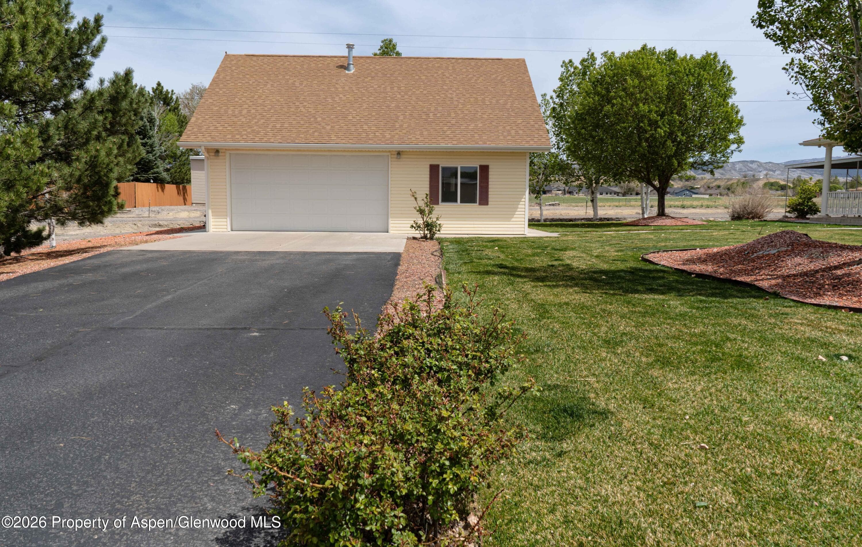 67196 Sunnyside Road, Montrose, CO 81401 - Photo 32