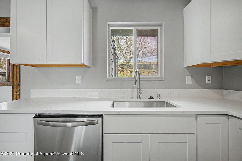 140 Hillside Terrace, Craig, CO 81625 - Photo 8