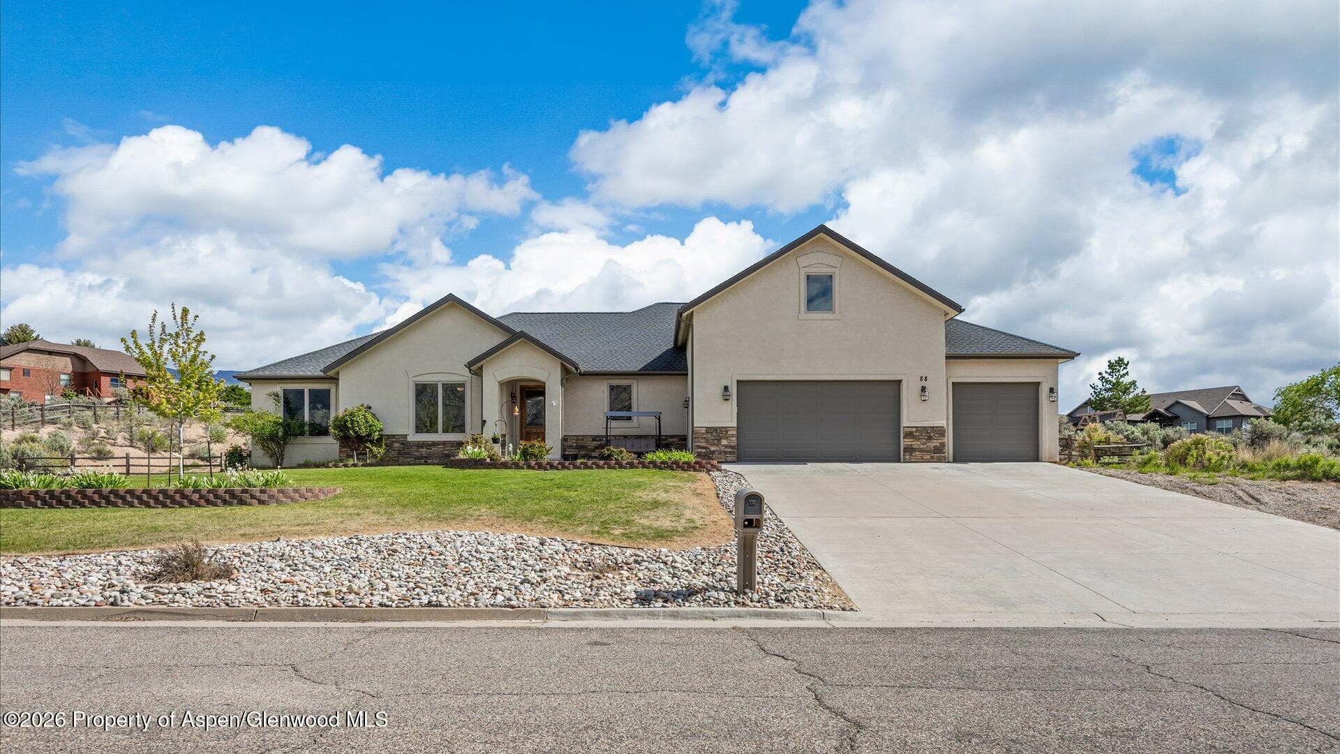88 Boulder Ridge Drive, Parachute, CO 81635 - Photo 1