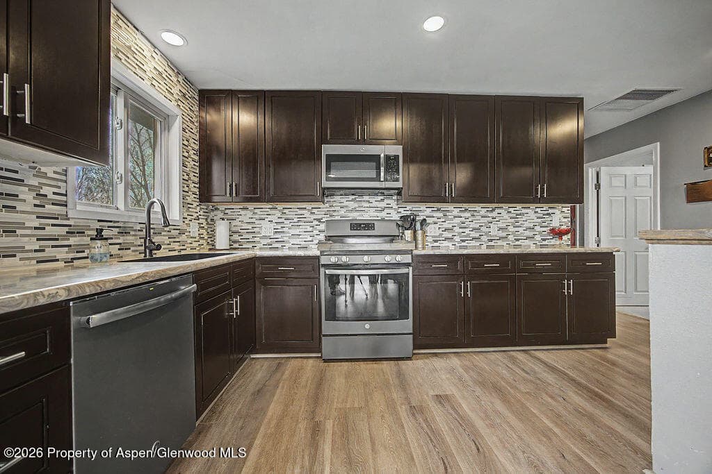 952 Green Street, Craig, CO 81625 - Photo 27