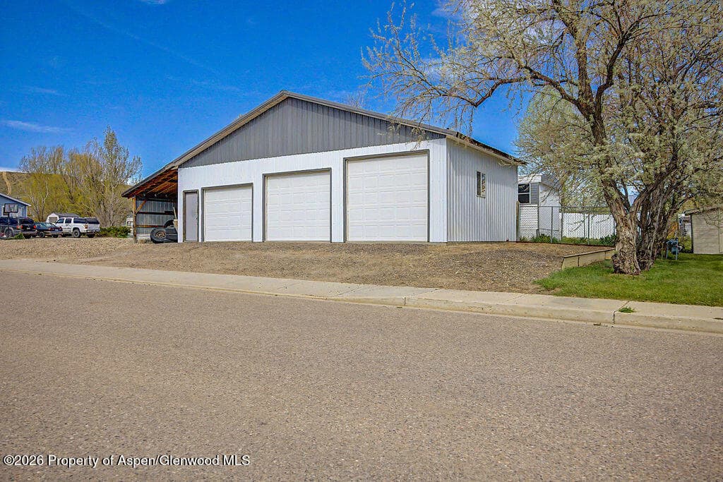 2182 Birch Place, Craig, CO 81625 - Photo 4