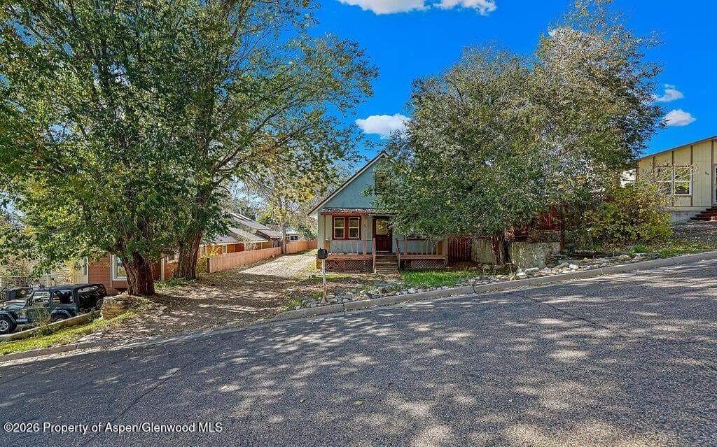 866 Barclay Street, Craig, CO 81625 - Photo 2