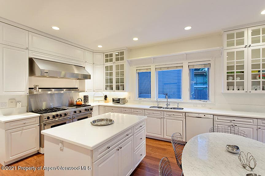 334 W Hallam Street, Aspen, CO 81611 - Photo 11
