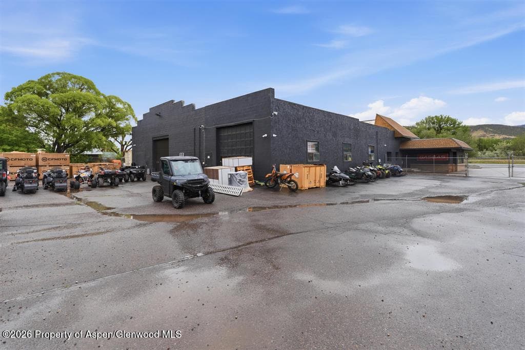 1015 W 2nd Street, Rifle, CO 81650 - Photo 26