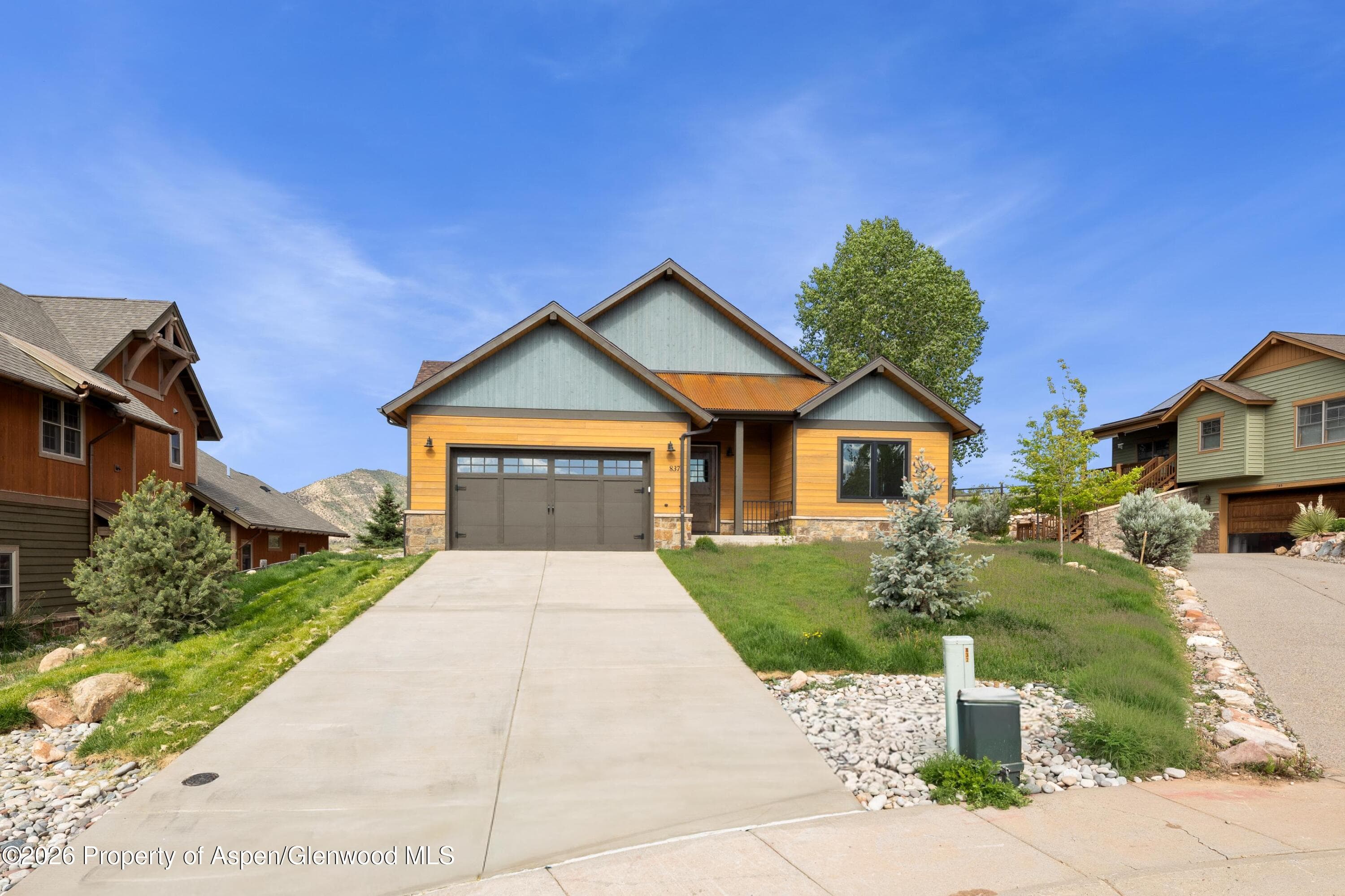 837 Ute Circle, New Castle, CO 81647 - Photo 2