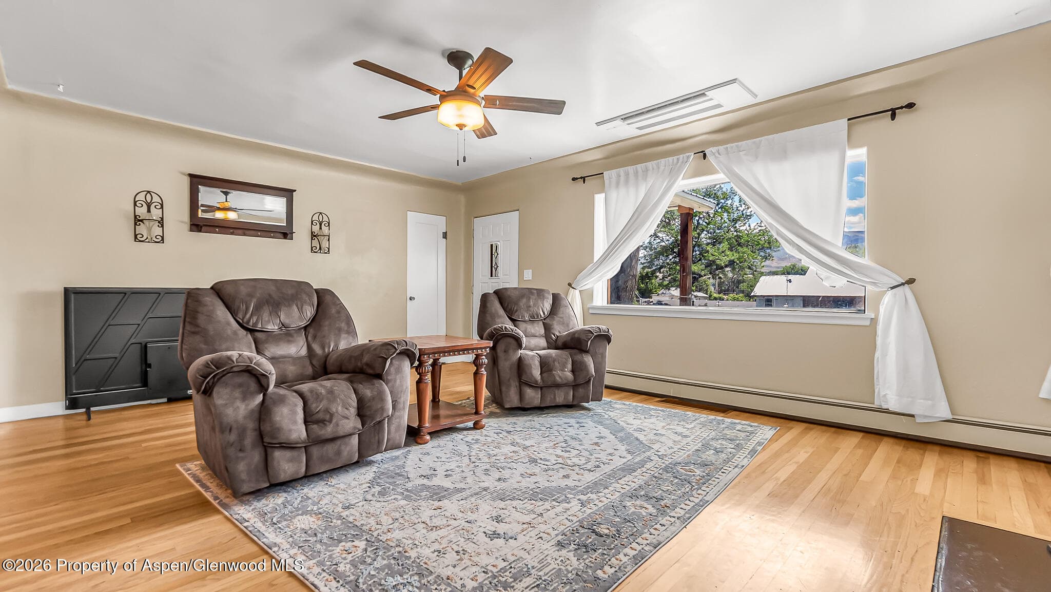 208 E 3rd Street, Parachute, CO 81635 - Photo 3