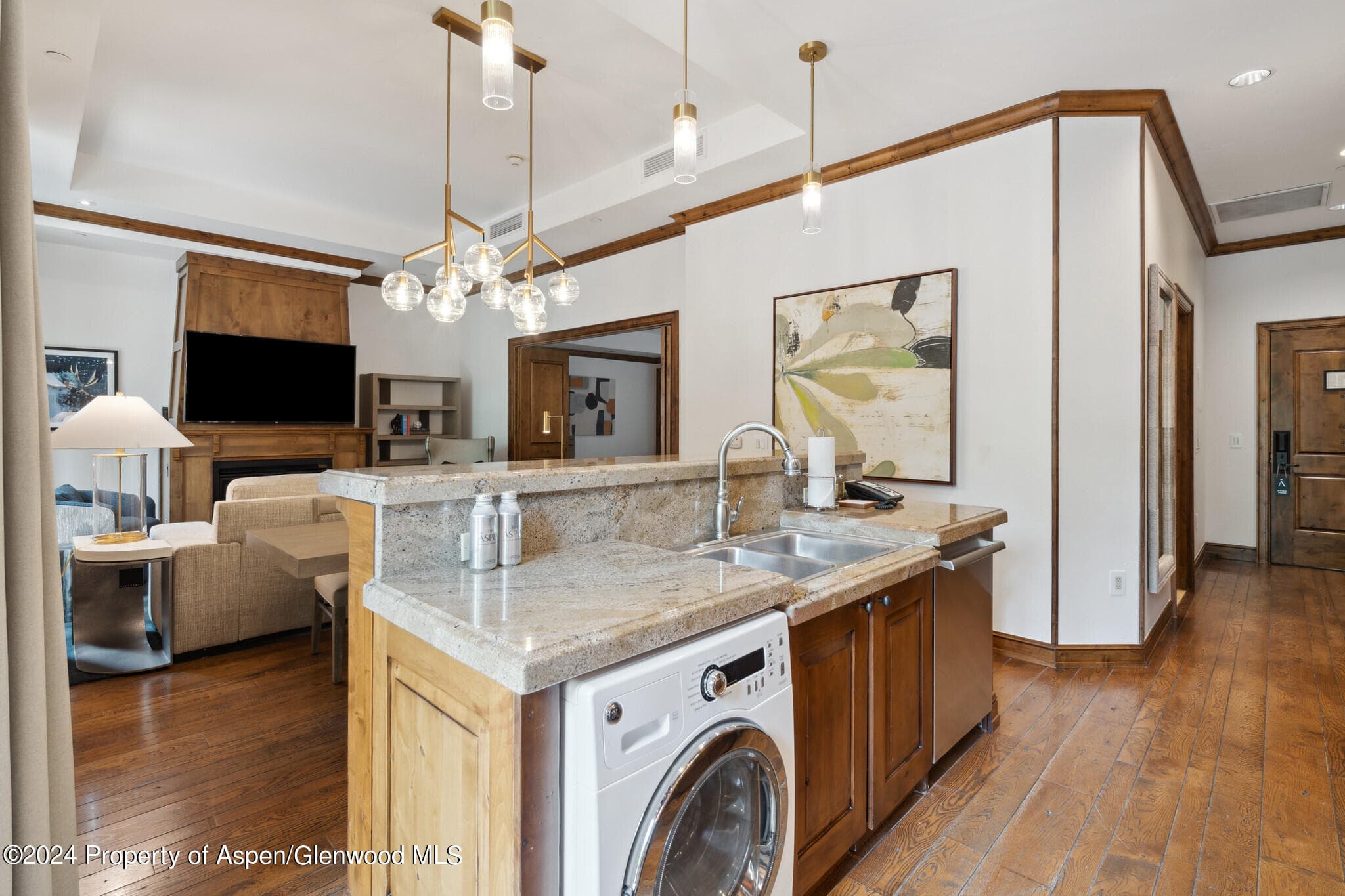 415 E Dean St., #7 Week 30, Aspen, CO 81611 - Photo 8