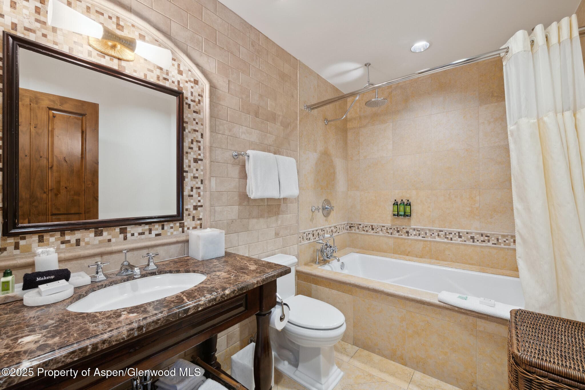 415 E Dean St., Unit 4, Week 32, Aspen, CO 81611 - Photo 12