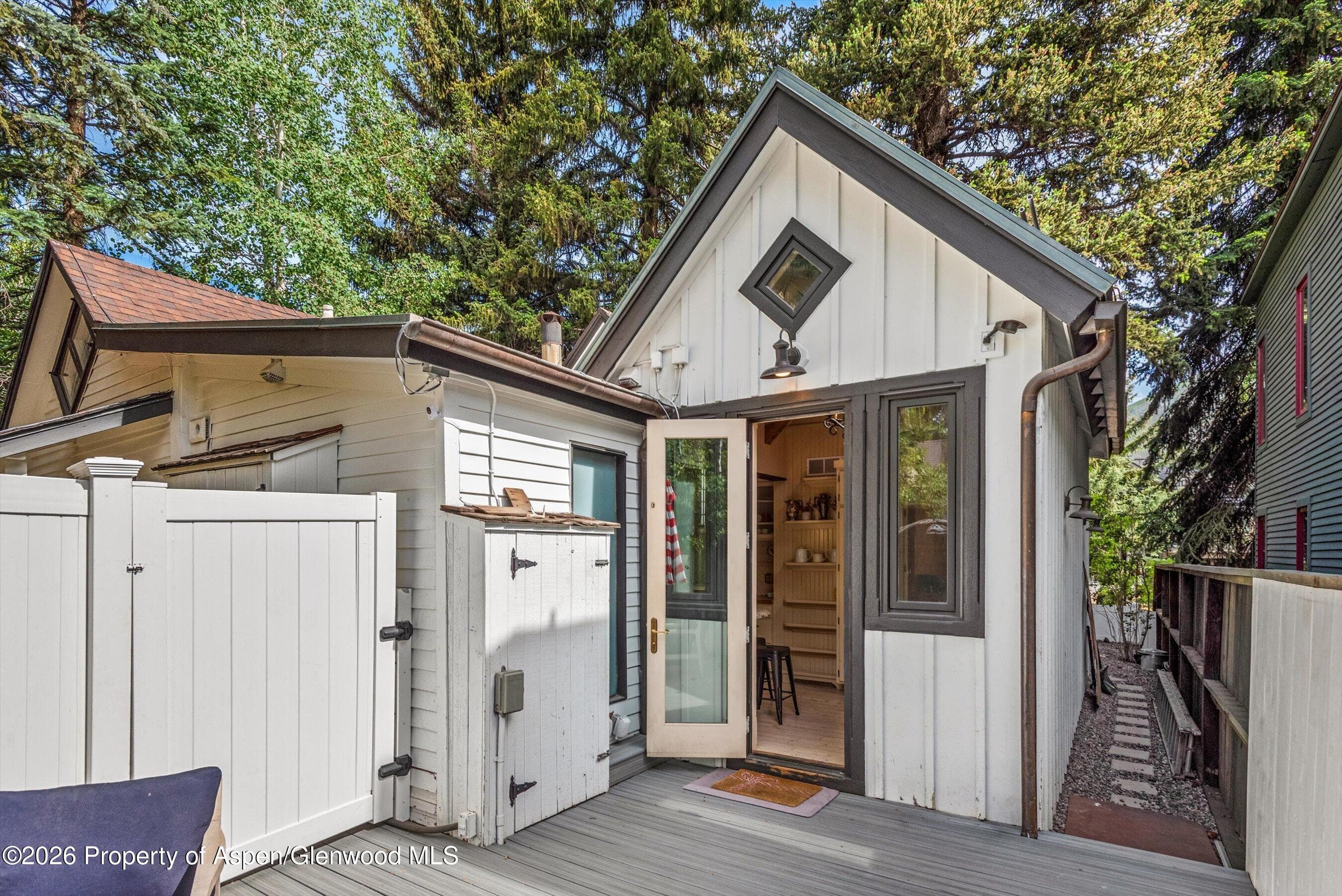 735 W Bleeker Street, Aspen, CO 81611 - Photo 24