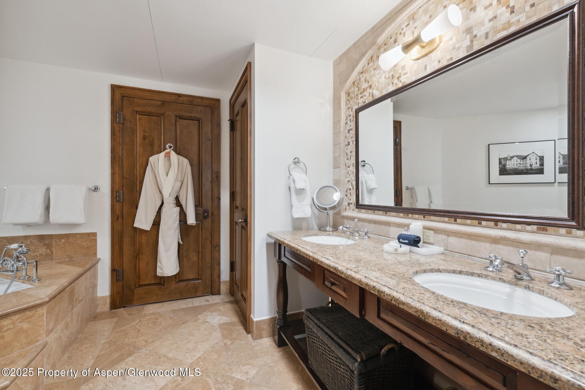 415 E Dean St., Unit 20, Week 32, Aspen, CO 81611 - Photo 23